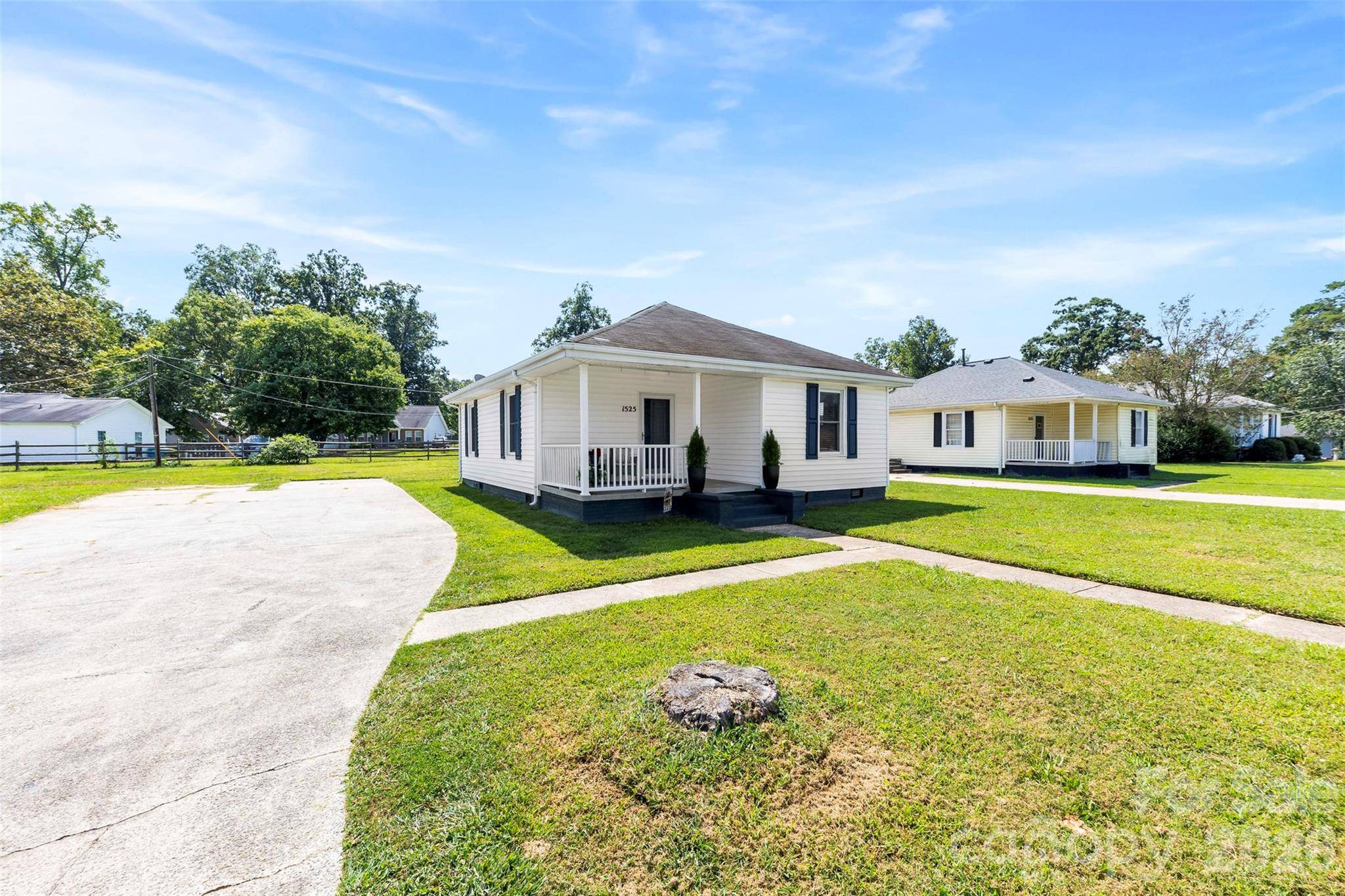 1525 Perfection AVE, Belmont, NC 28012