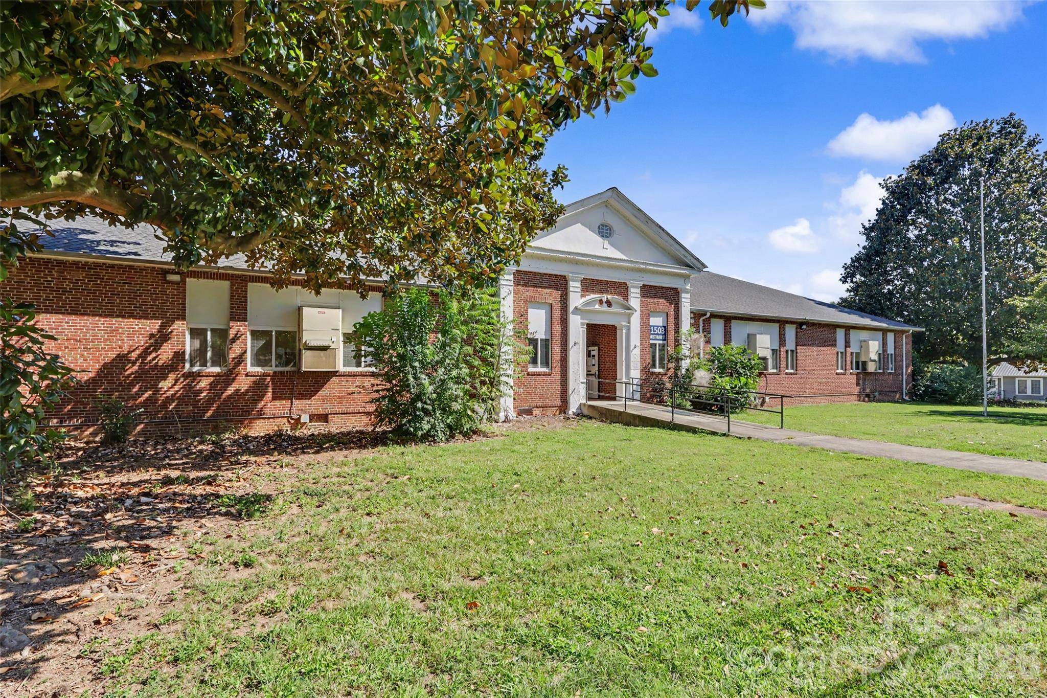 1503 W Main ST, Albemarle, NC 28001