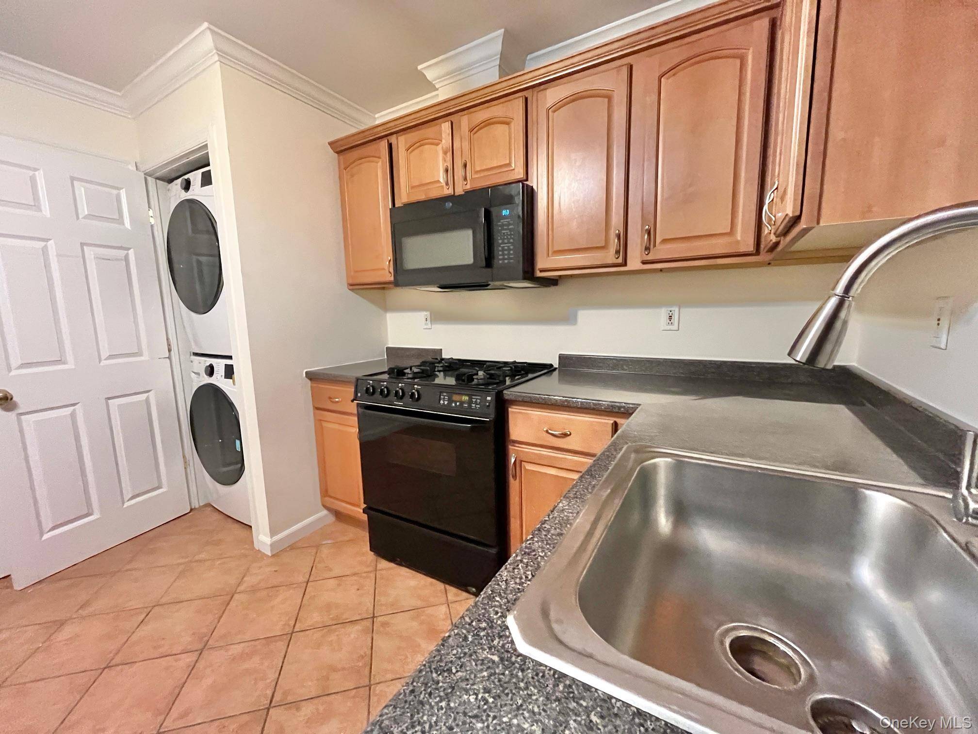153 Montgomery AVE #B, Scarsdale, NY 10583