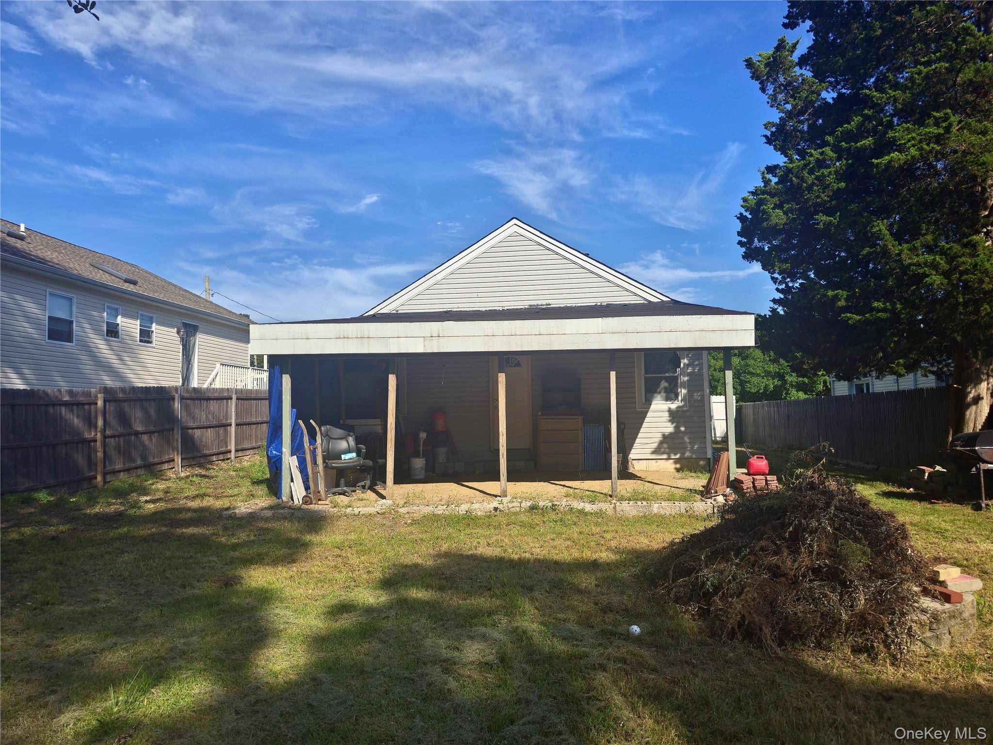 158 William Floyd Pkwy, Shirley, NY 11967