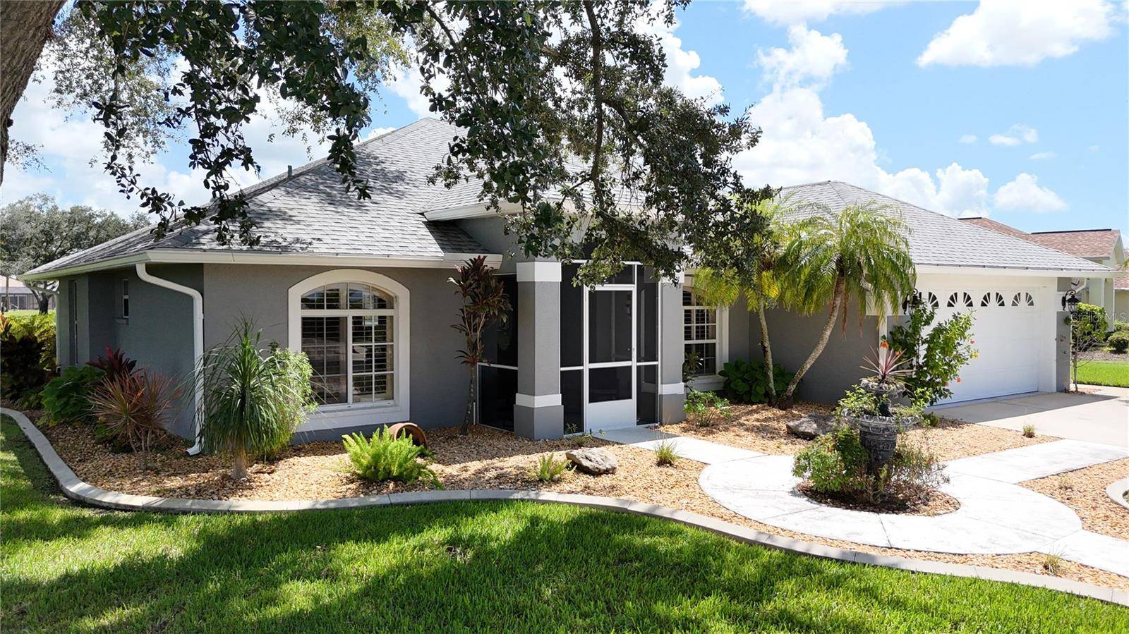 2226 CHARLESTON PARK DR, North Port, FL 34287