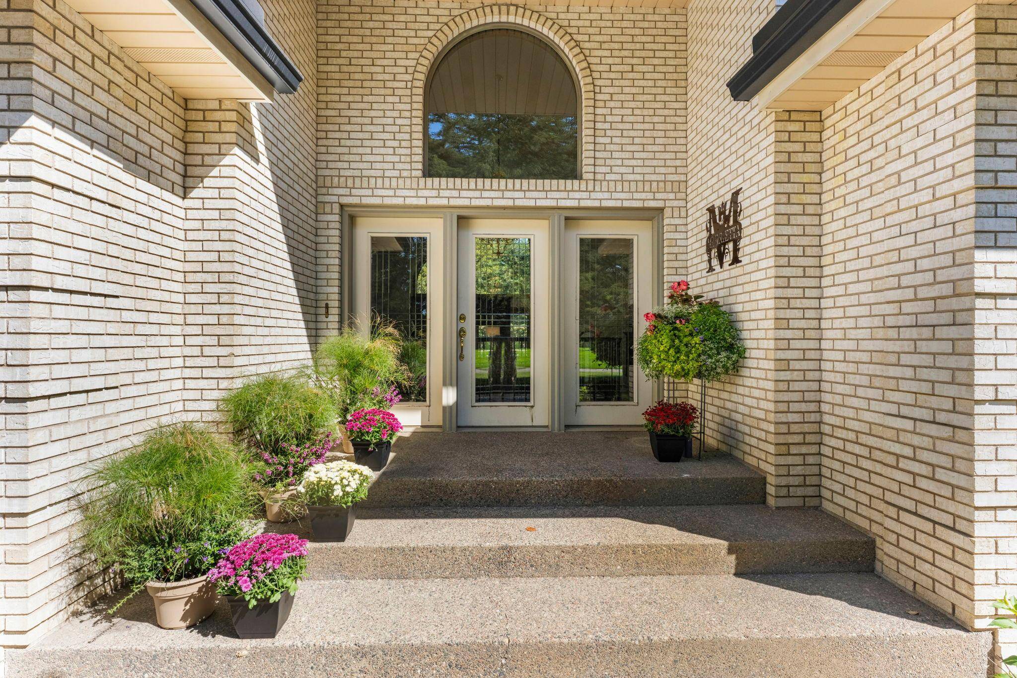4771 Juniper Ridge CIR NW, Ramsey, MN 55303