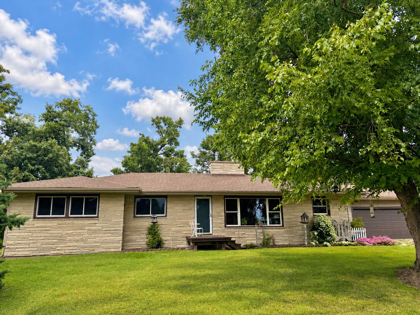 65176 120th AVE, Claremont, MN 55924