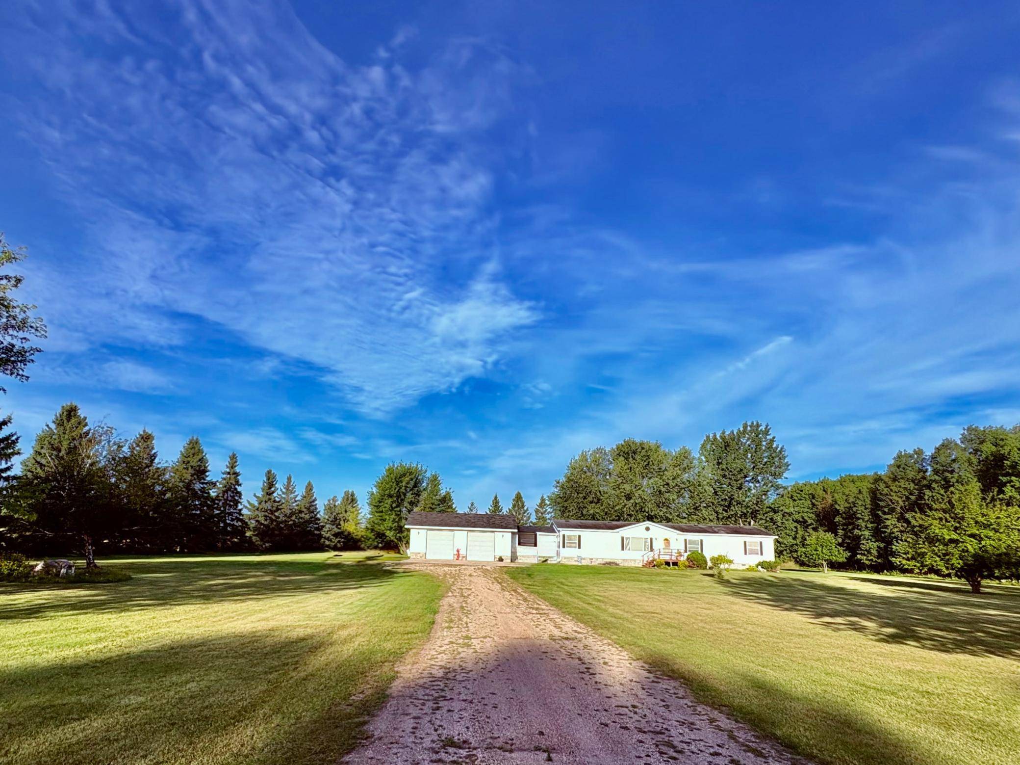 2891 State Highway 172 NW, Baudette, MN 56623