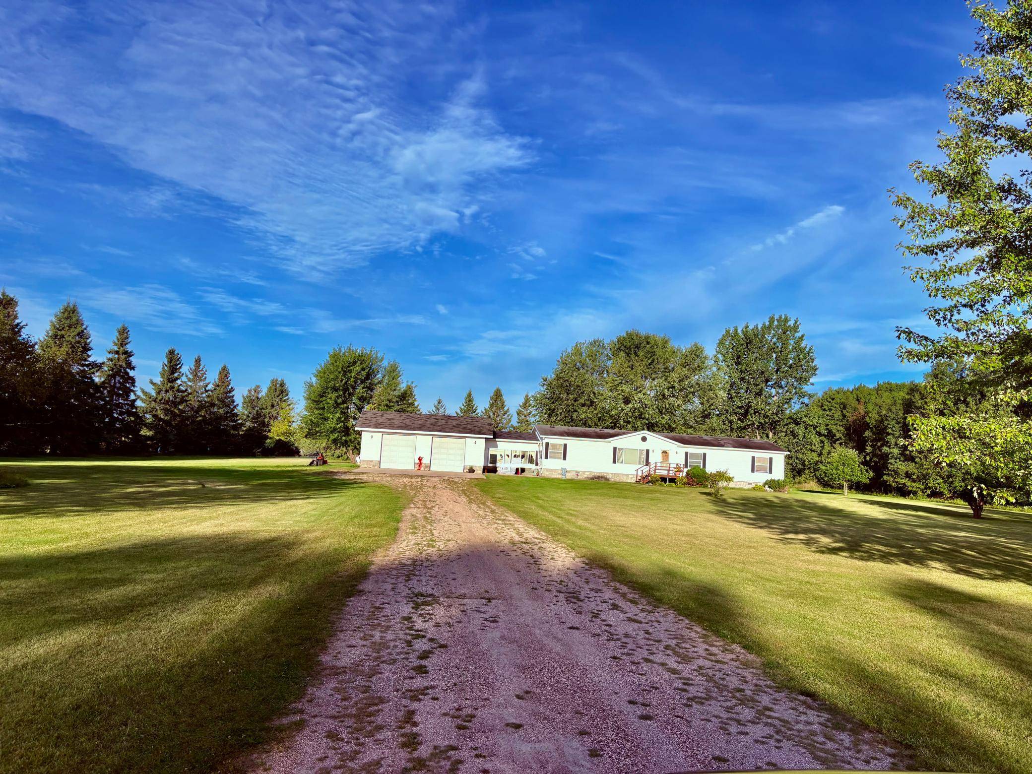2891 State Highway 172 NW, Baudette, MN 56623
