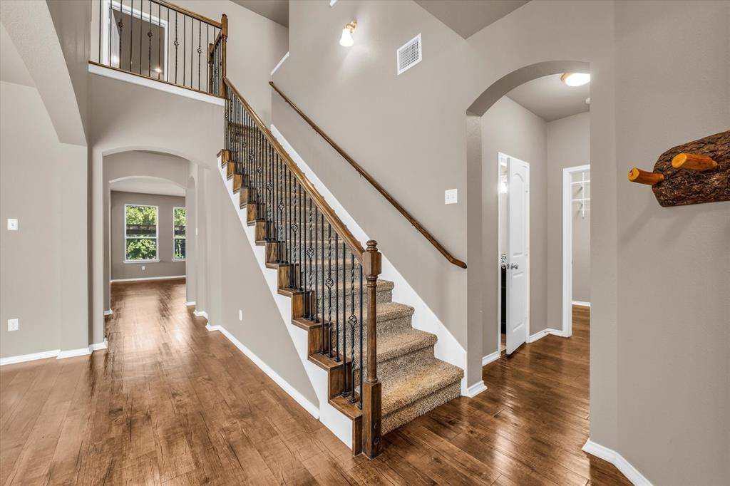 202 Milky Way, Bruceville, TX 76630
