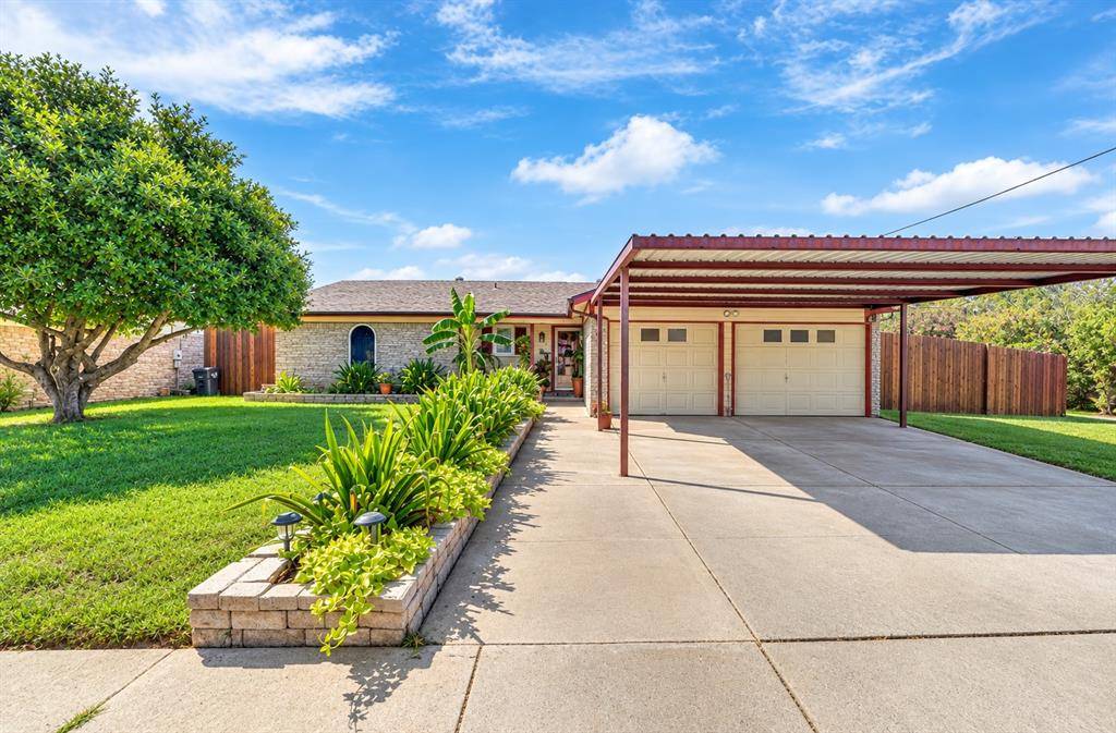 7500 Castillo Road, Fort Worth, TX 76112