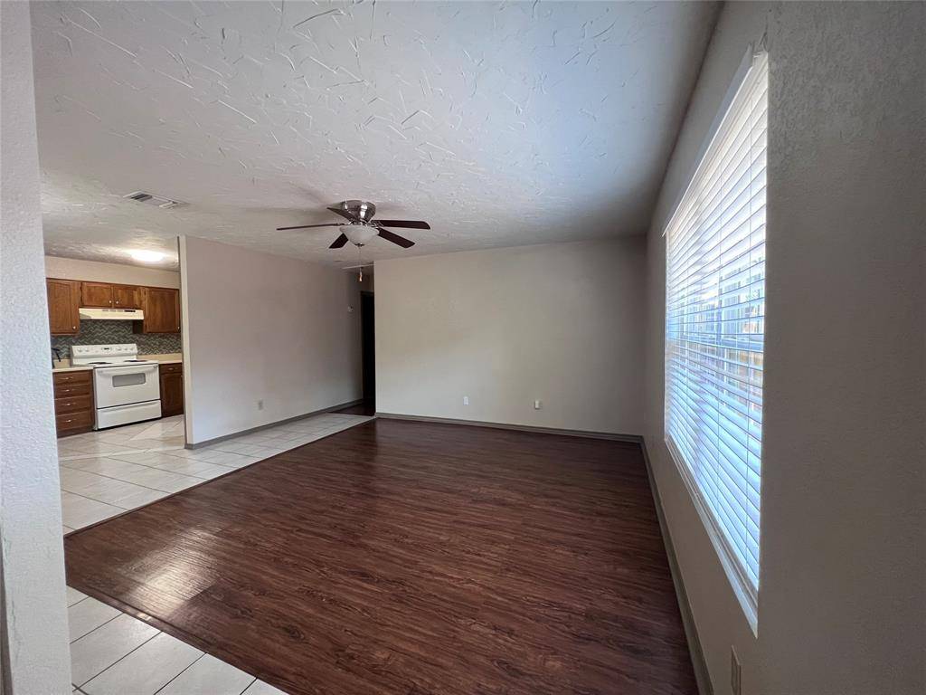 11913 Metmora Court, Fort Worth, TX 76008