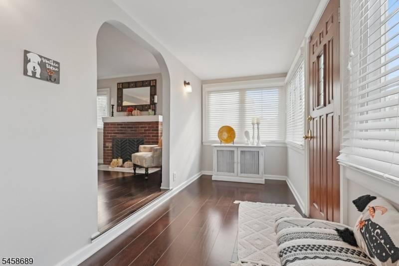 440 Riverview Ave, North Arlington Boro, NJ 07031