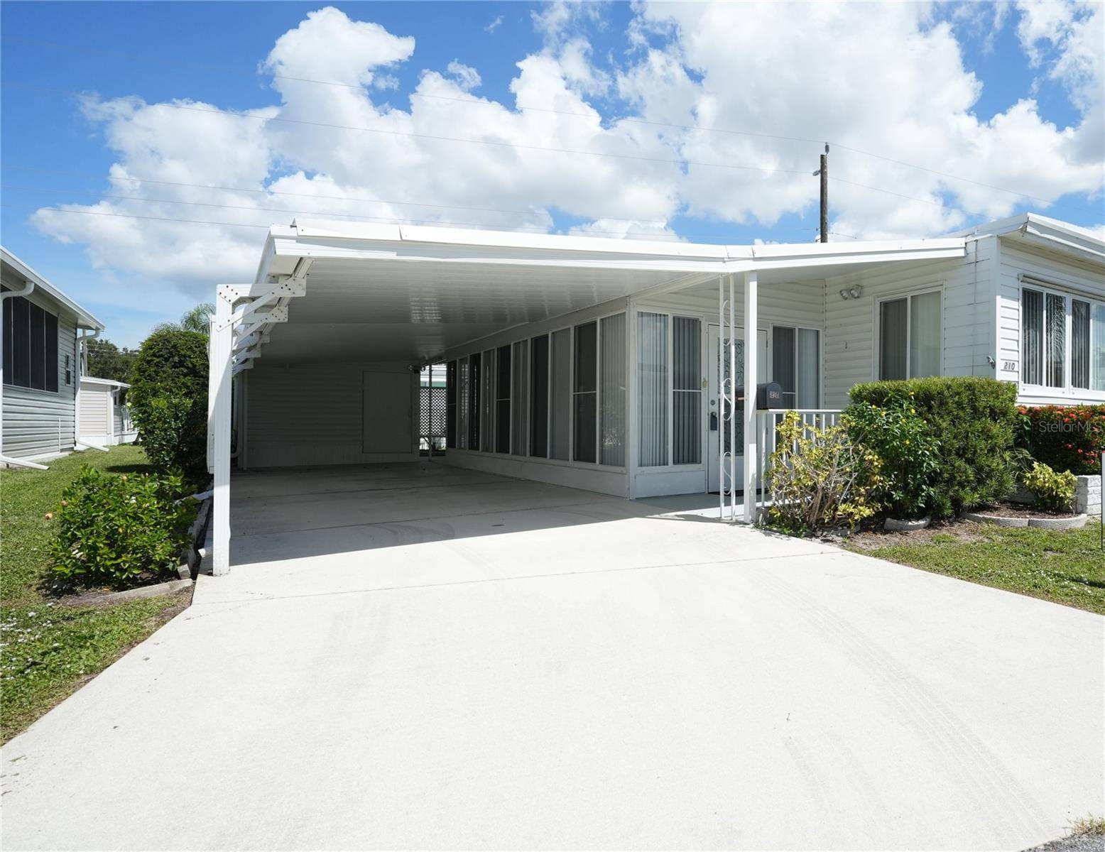 210 SOUTHWINDS DR, Sarasota, FL 34231