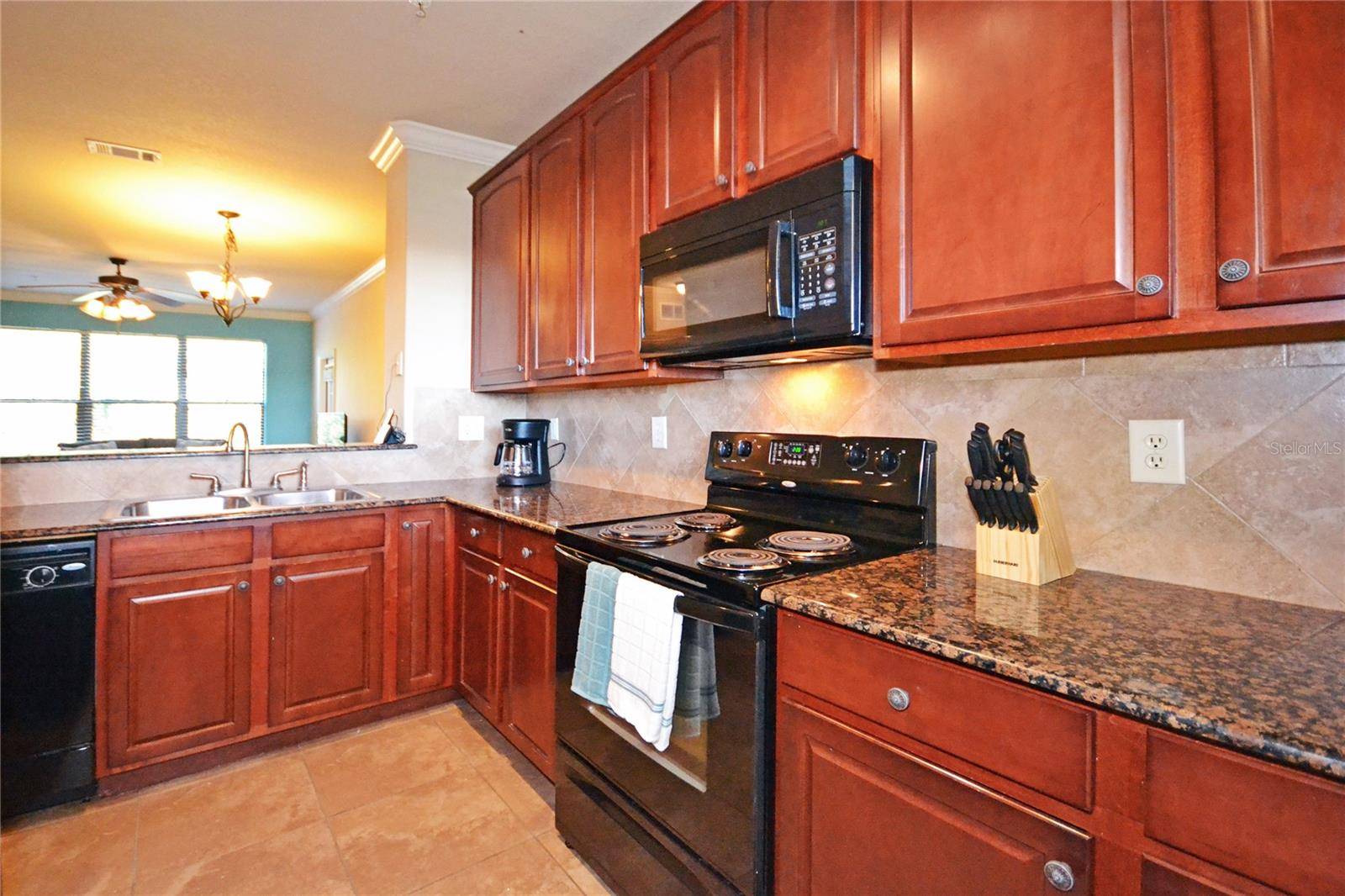 902 CHARO Pkwy #634, Davenport, FL 33897