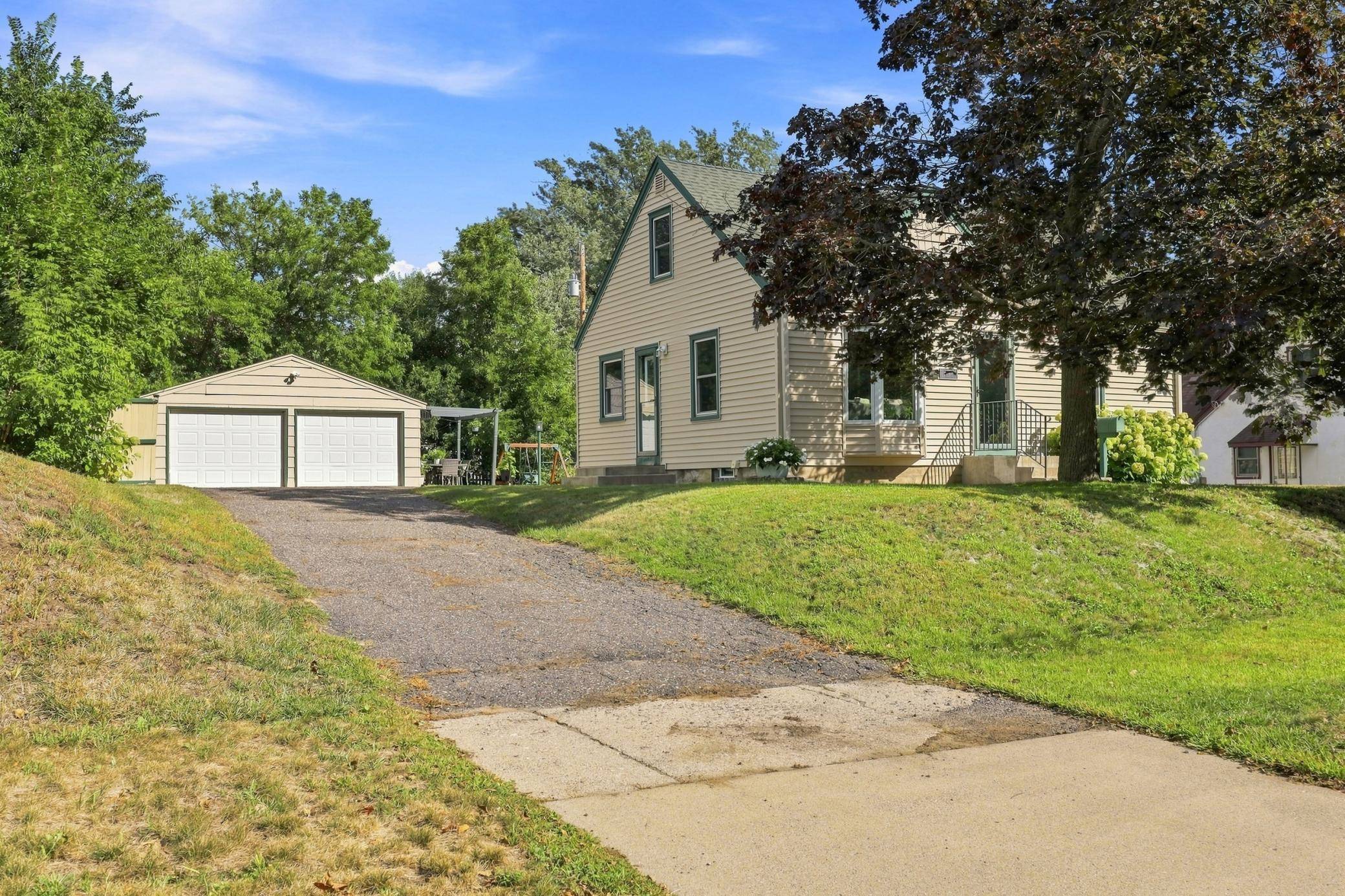 3826 Zane AVE N, Crystal, MN 55422