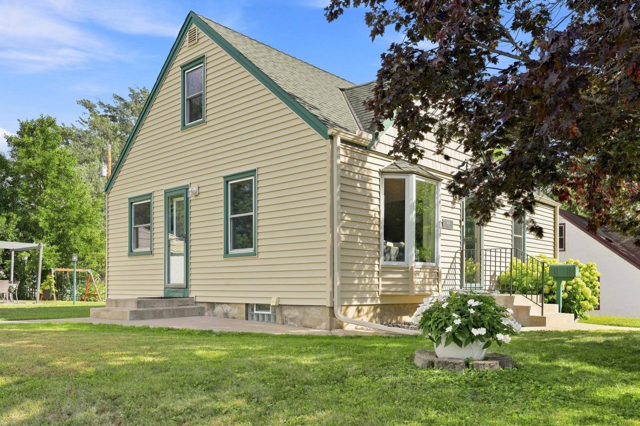 3826 Zane AVE N, Crystal, MN 55422