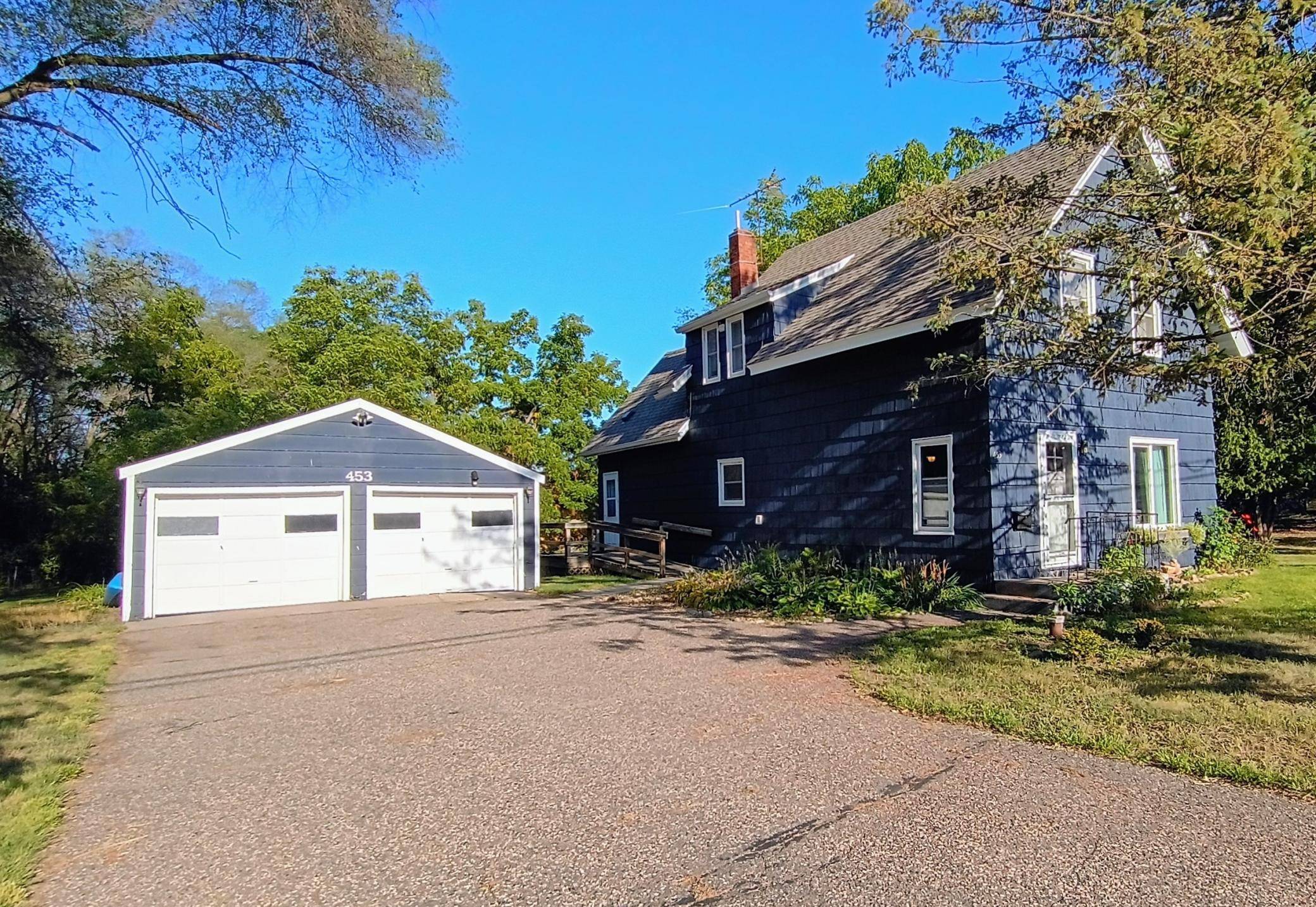 453 Quinnell AVE N, Lakeland, MN 55043