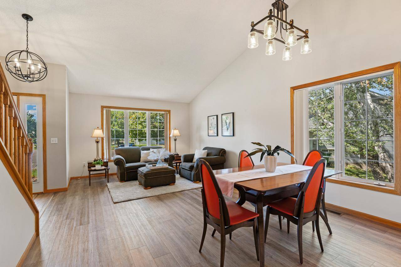 6300 91st TRL N, Brooklyn Park, MN 55445