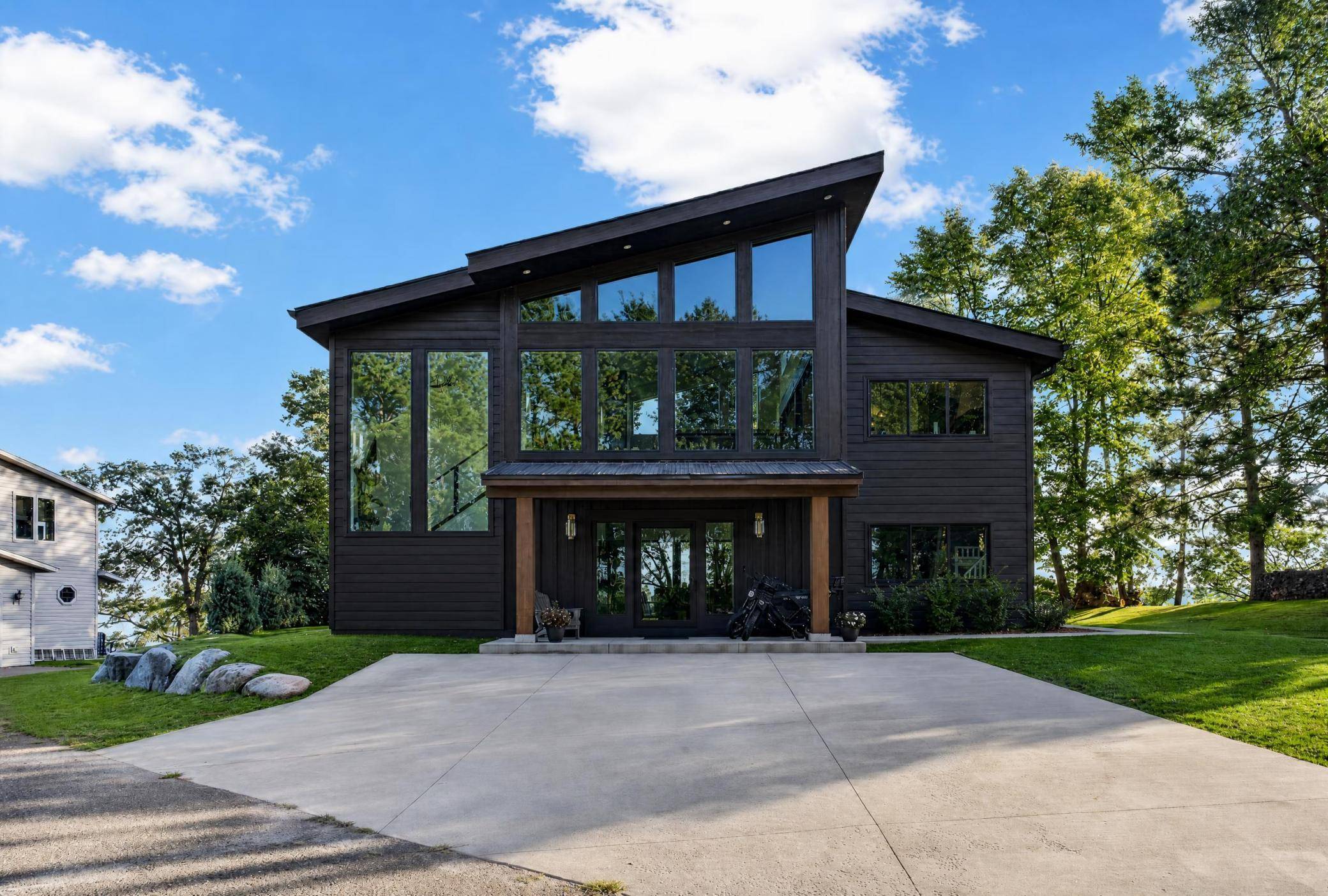 2063 Perch LN SW, Nisswa, MN 56468