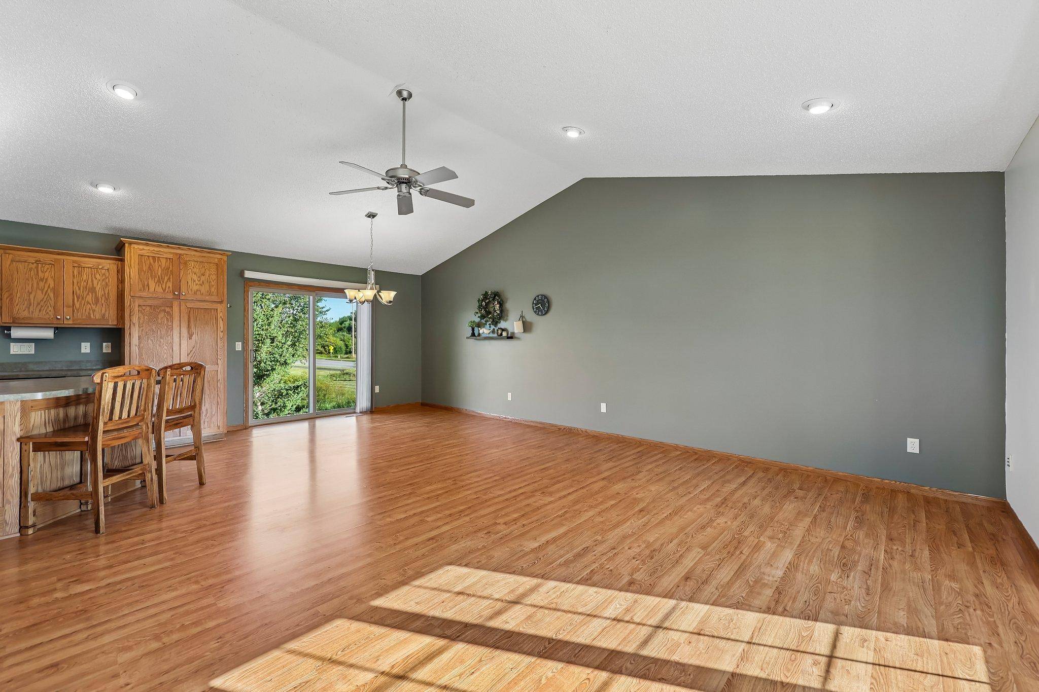 7638 Packard AVE NE, Otsego, MN 55330