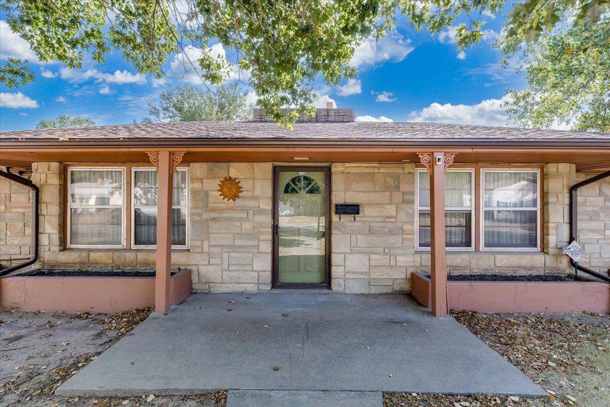1418 N Pleasant View, Wichita, KS 67203