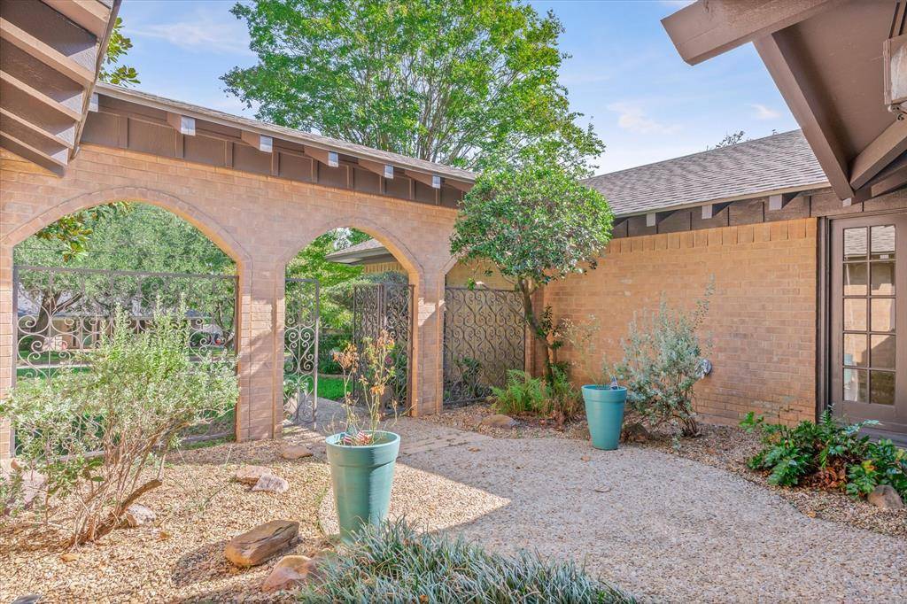 2813 Rockbridge Road, Tyler, TX 75701