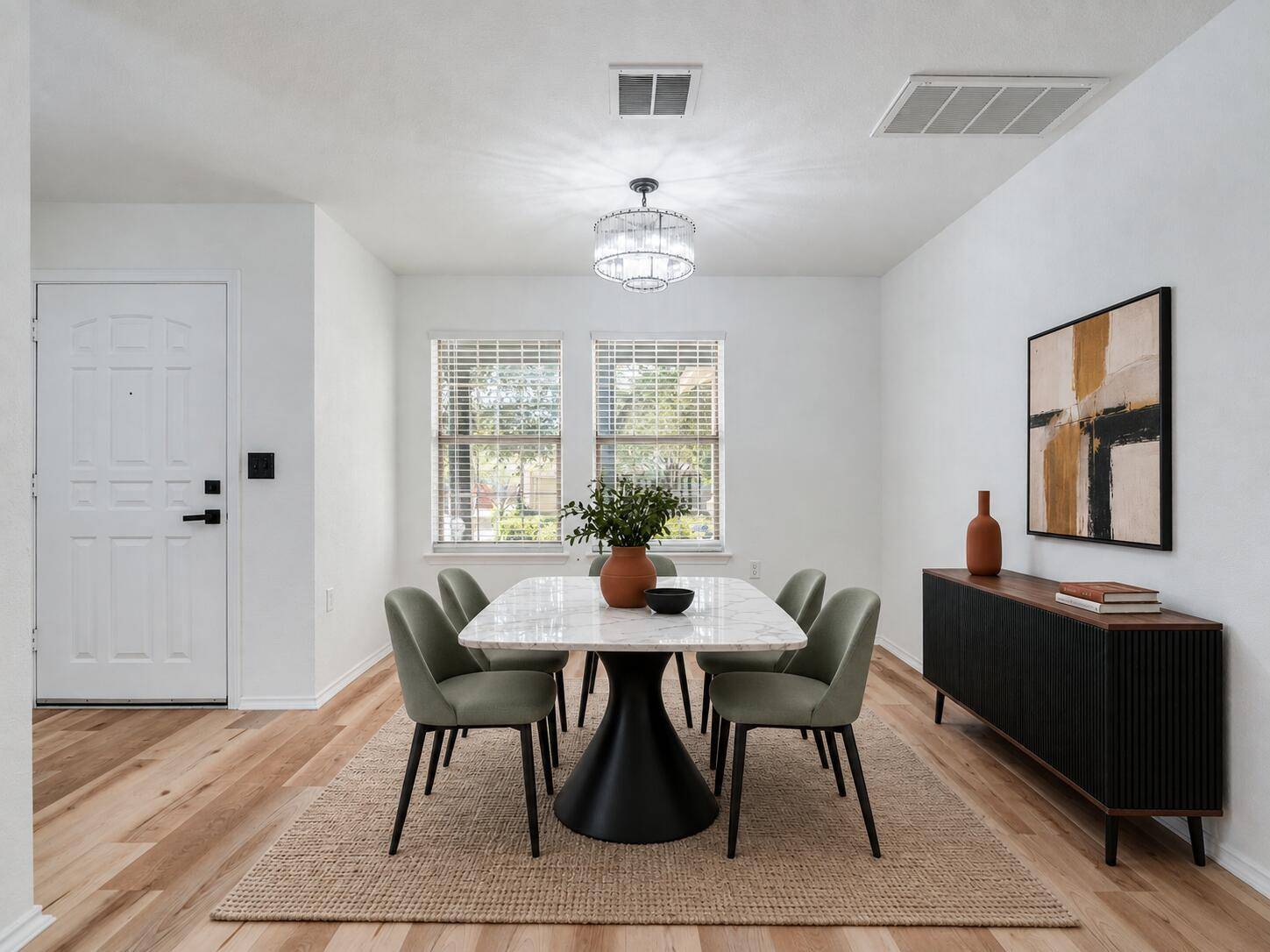 4504 Lyra CIR, Austin, TX 78744