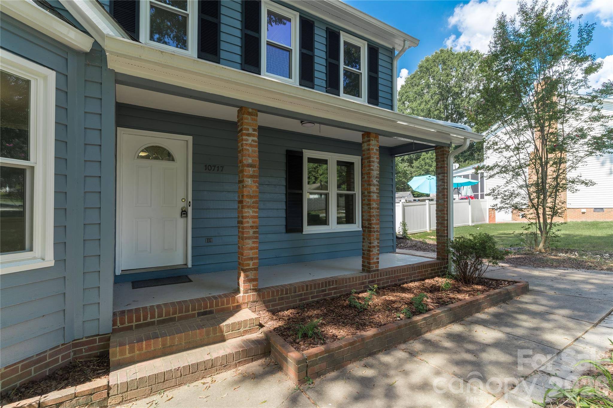 10717 Danesway LN, Cornelius, NC 28031