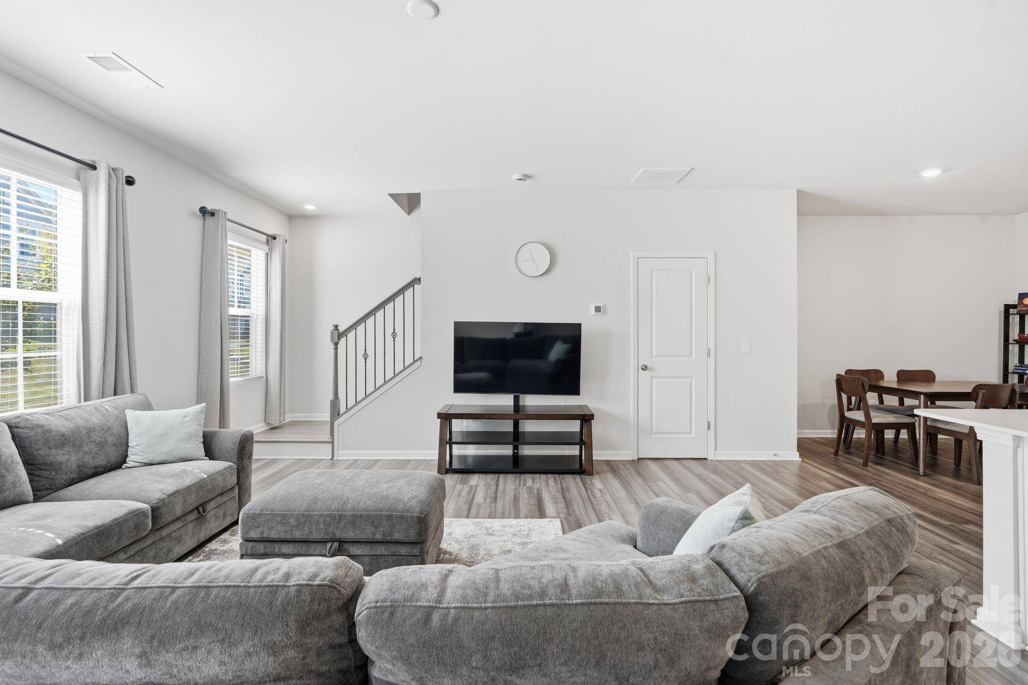 9709 Inkberry DR, Gastonia, NC 28056