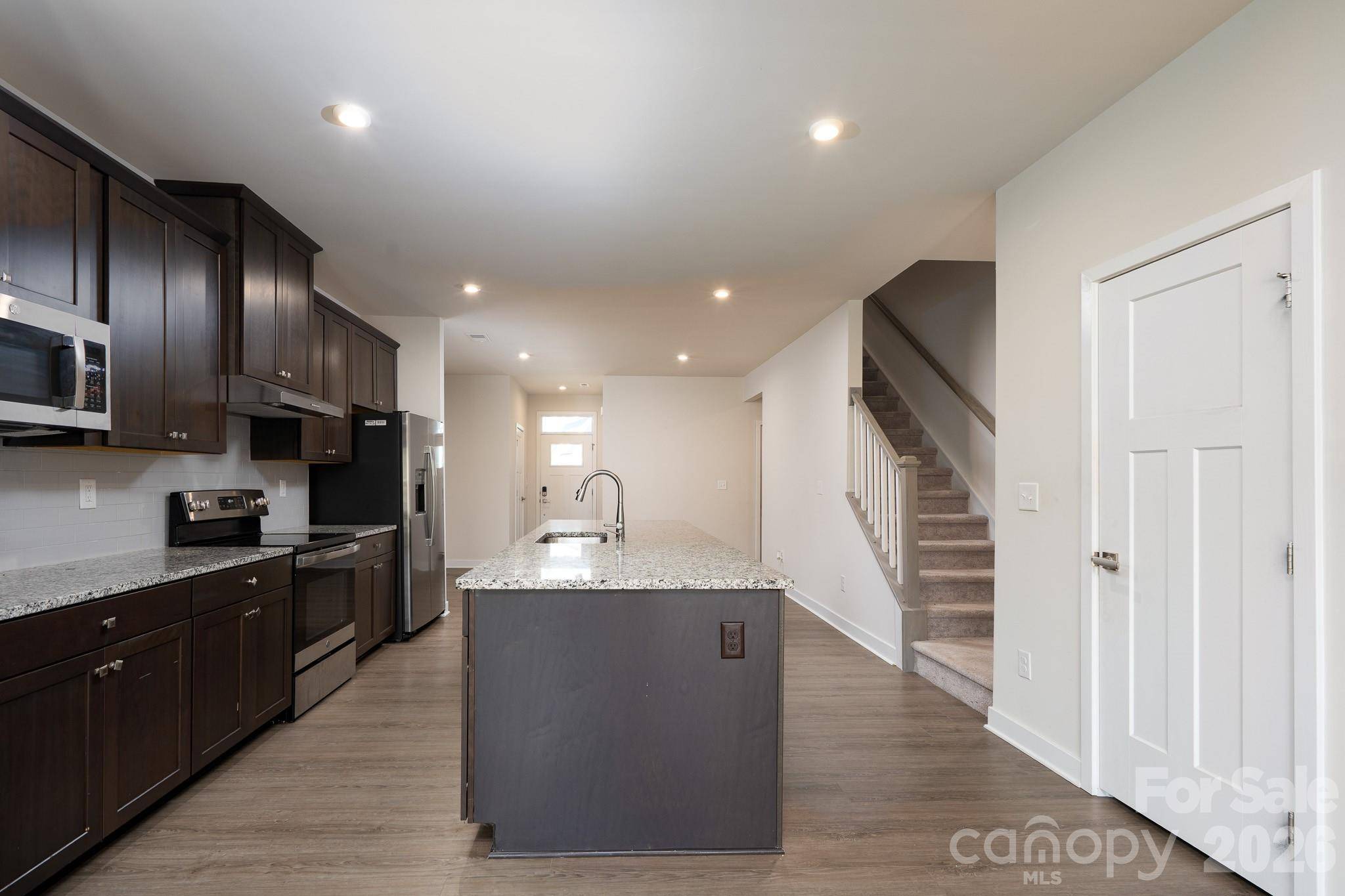 712 Hazel WAY, Denver, NC 28037