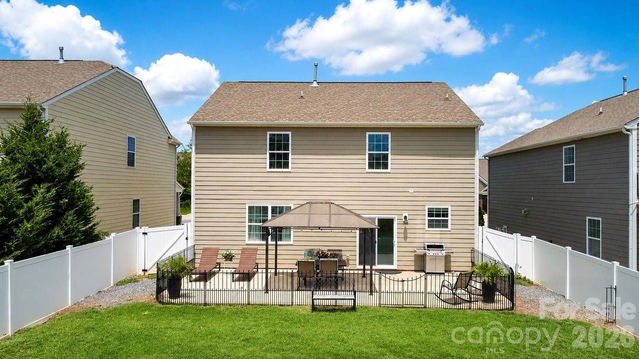 179 Atwater Landing DR, Mooresville, NC 28117