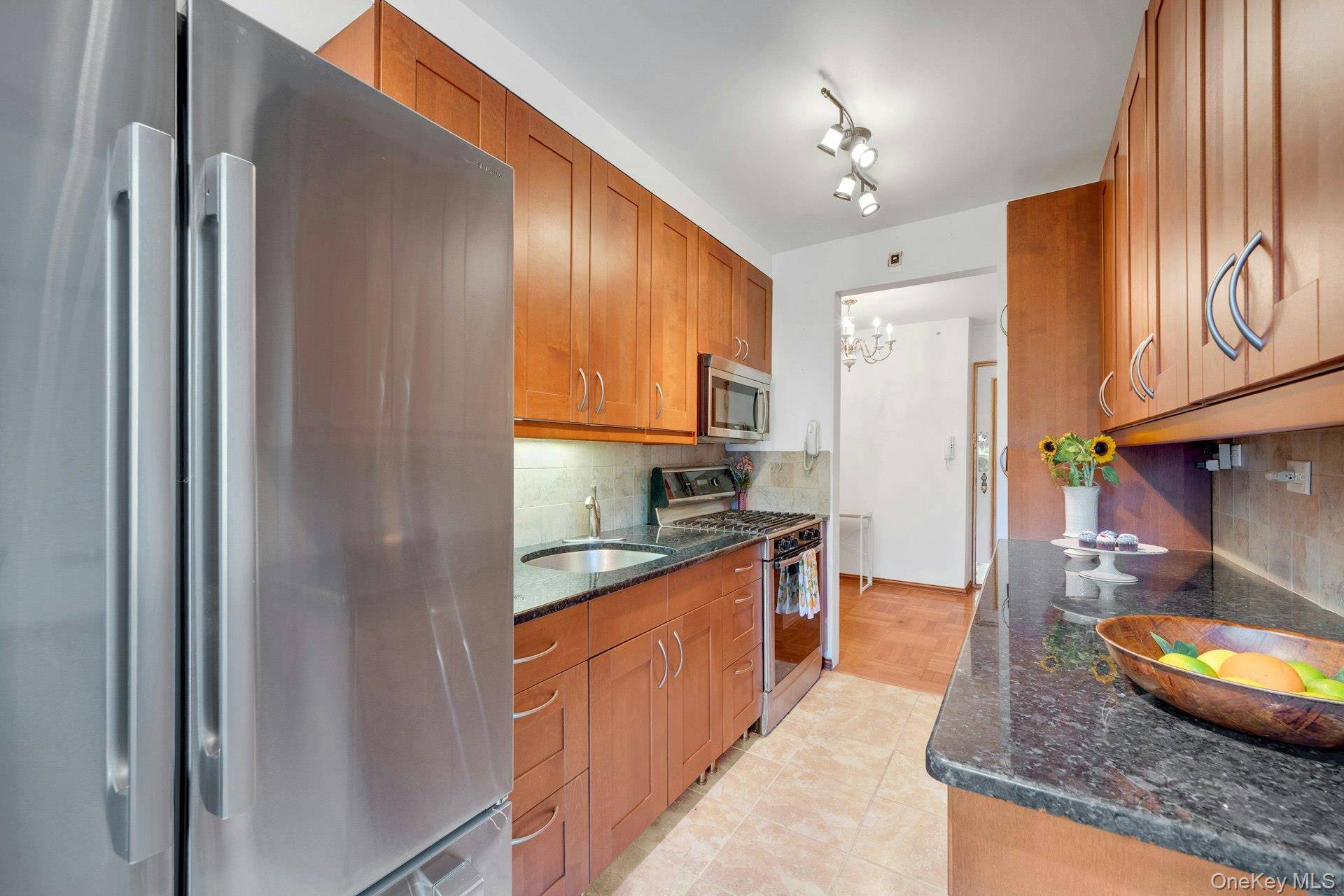 735 Kappock ST #8F, Bronx, NY 10463
