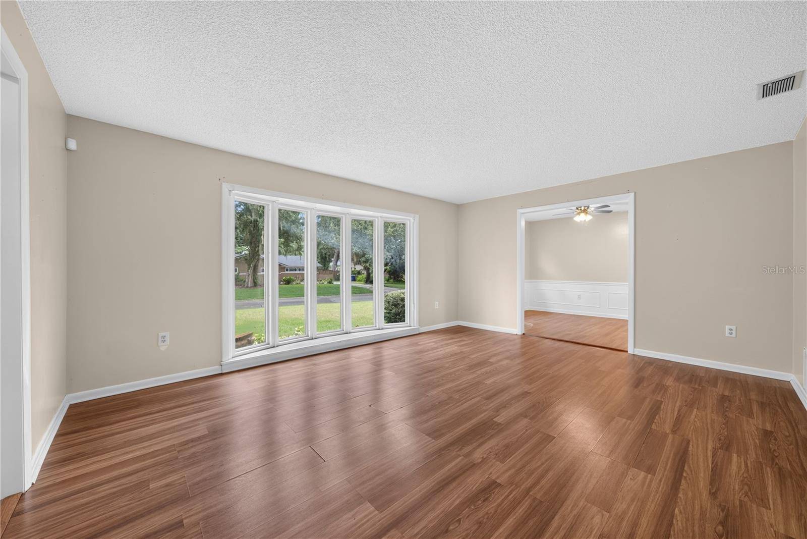 383 PALM DR, Oviedo, FL 32765