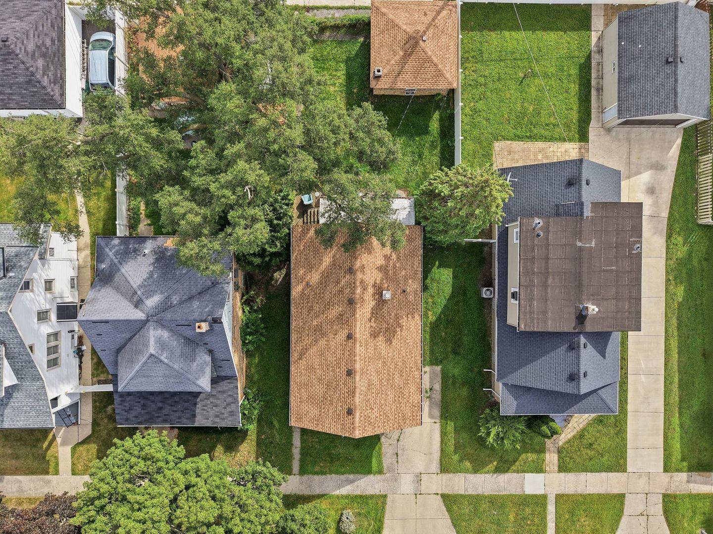 617 23rd AVE, Bellwood, IL 60104