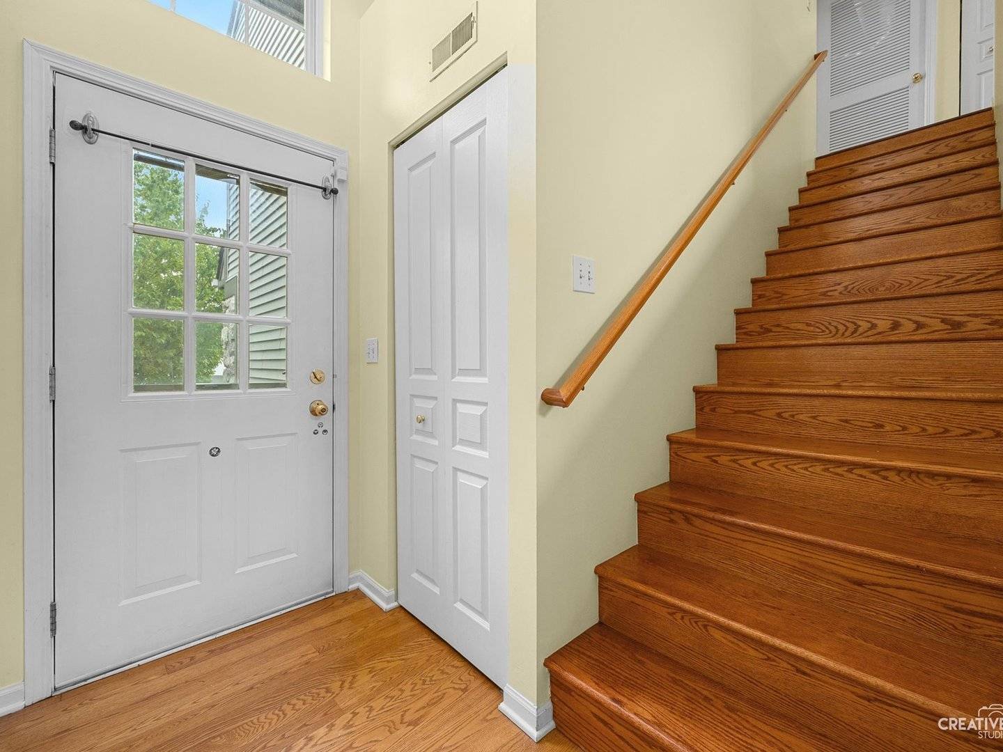 1062 Stamford CT, Aurora, IL 60502
