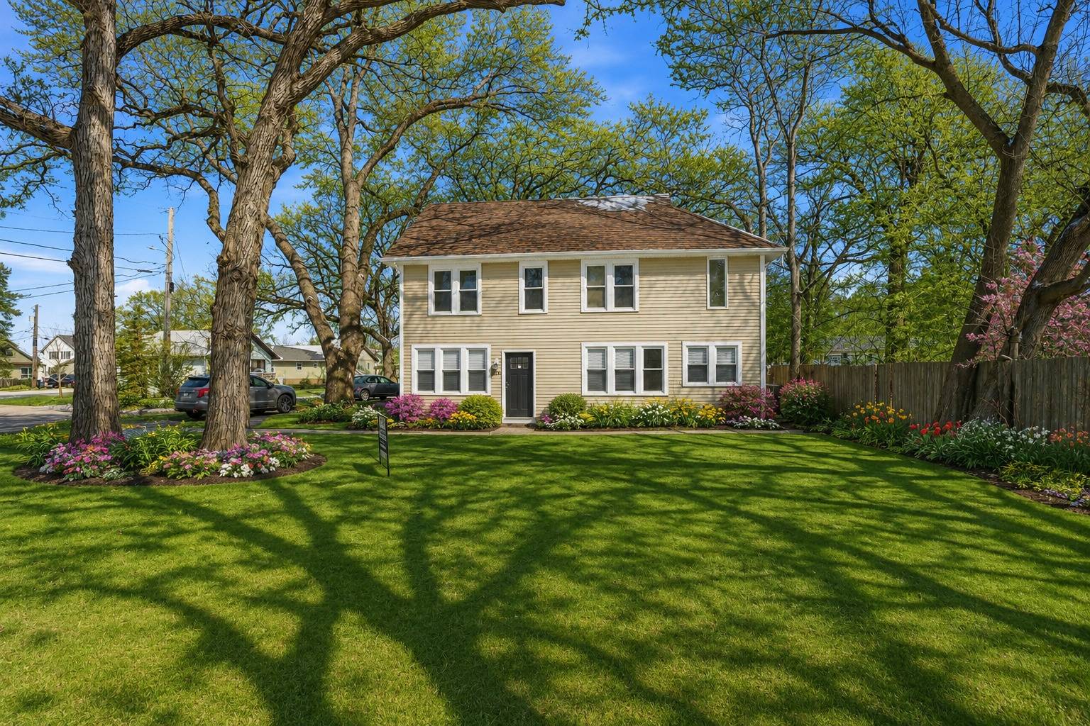 2908 Oakwood AVE, Mchenry, IL 60051