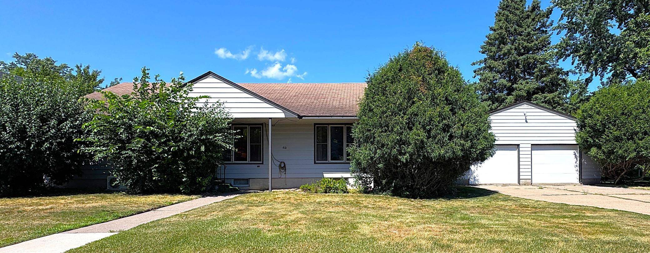 410 1st ST NW, Aitkin, MN 56431