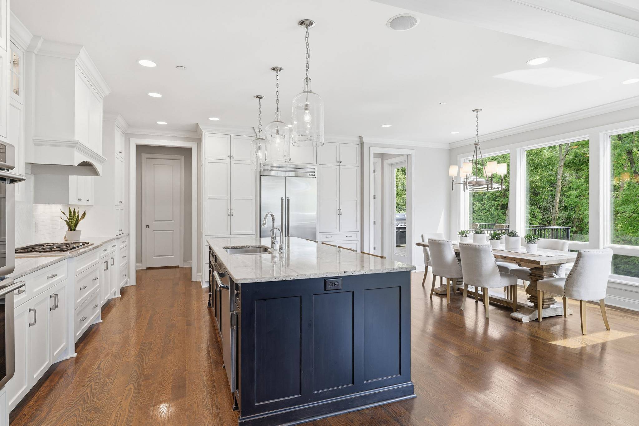 4410 Juleena PL, Minnetonka, MN 55345