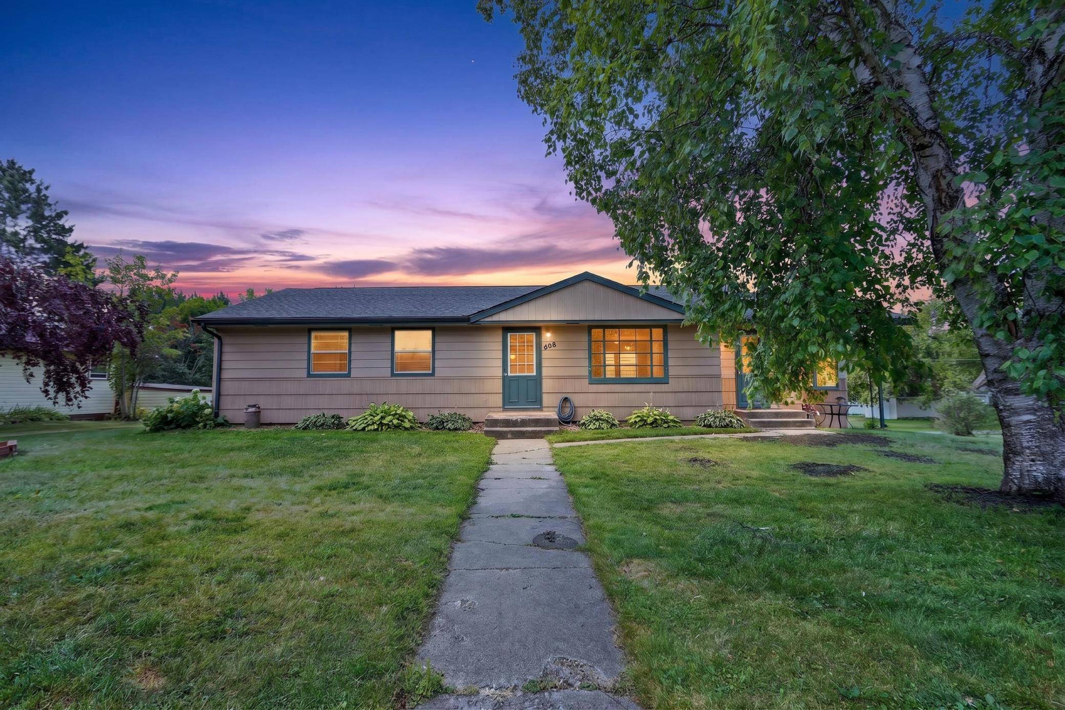 408 Mitchell ST, Coleraine, MN 55722