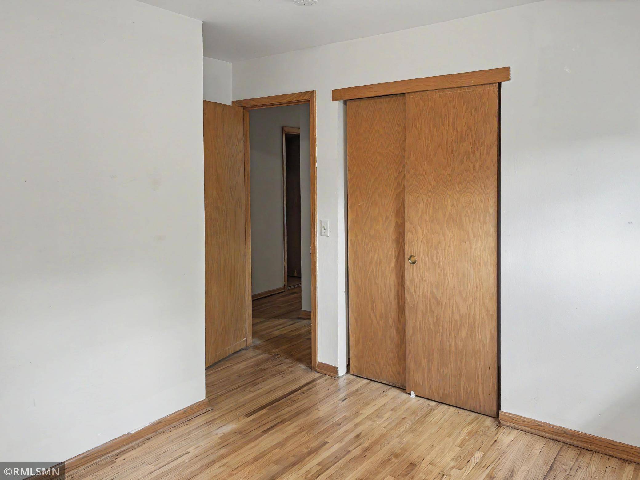 6213 Chowen AVE N, Brooklyn Center, MN 55429