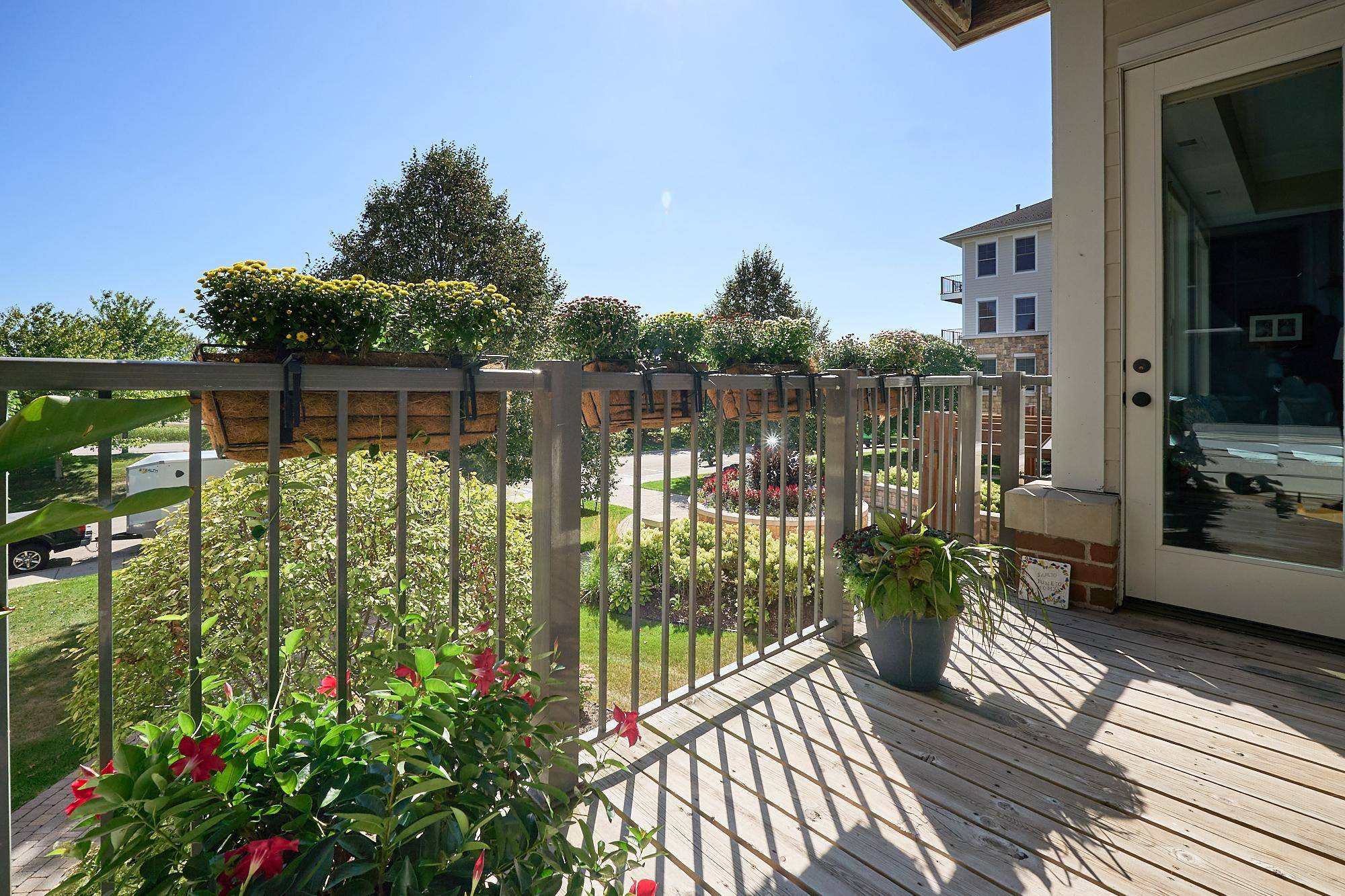 3110 N Chestnut ST #211, Chaska, MN 55318