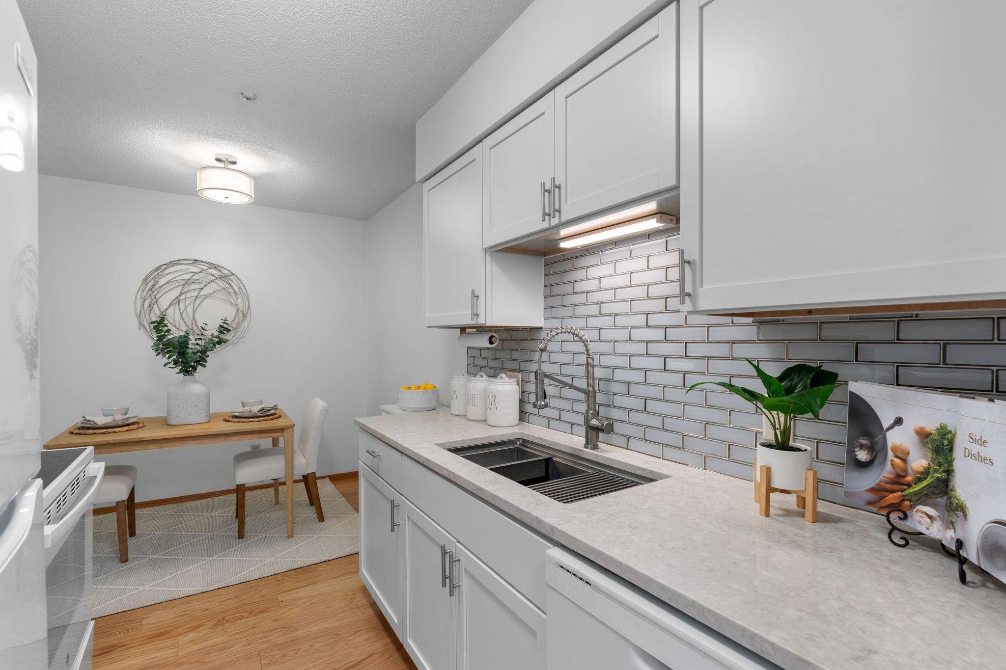 7412 W 22nd ST #309, Saint Louis Park, MN 55426
