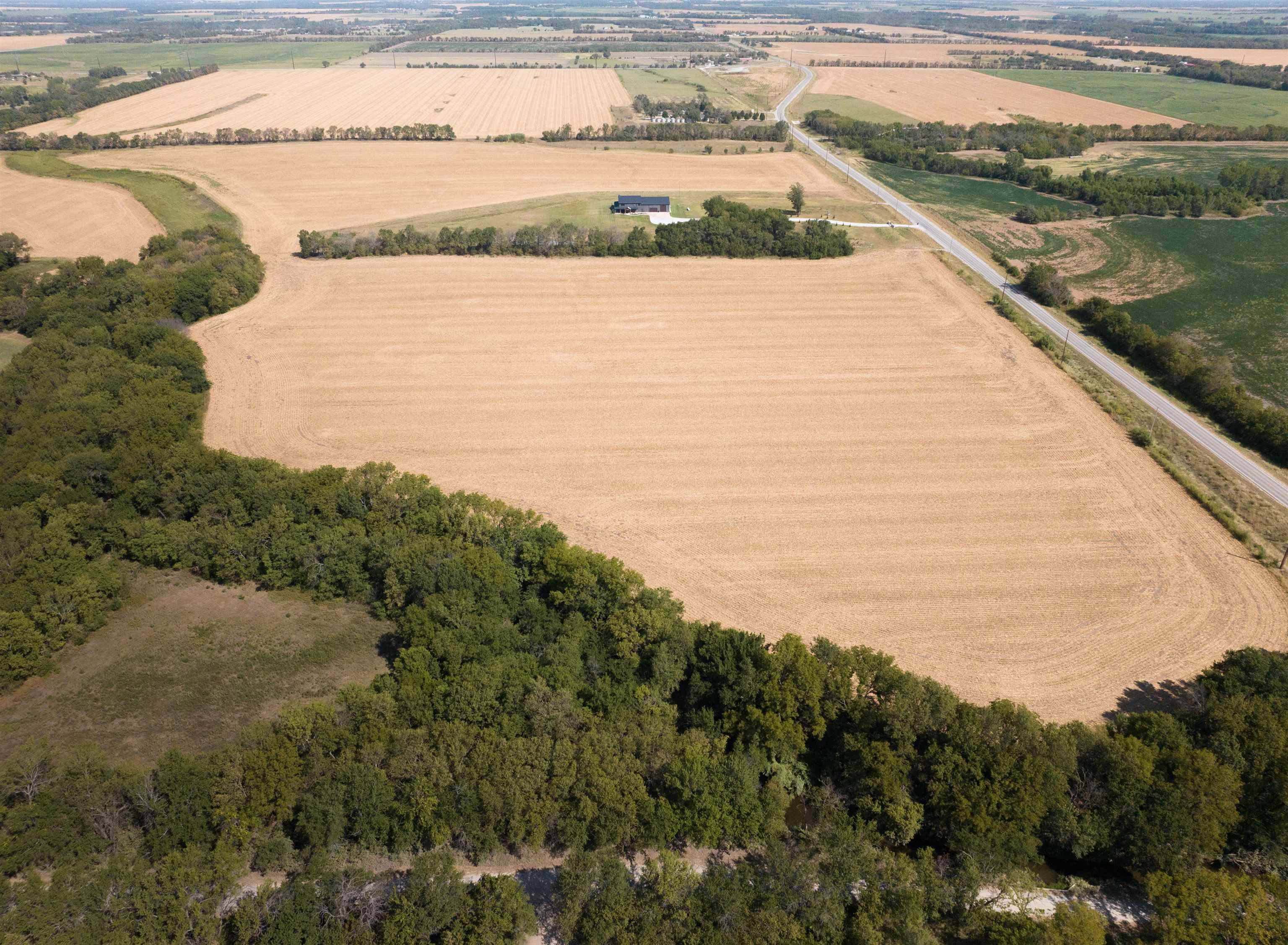 37.9 +/- Acres SW 10th St, Benton, KS 67017