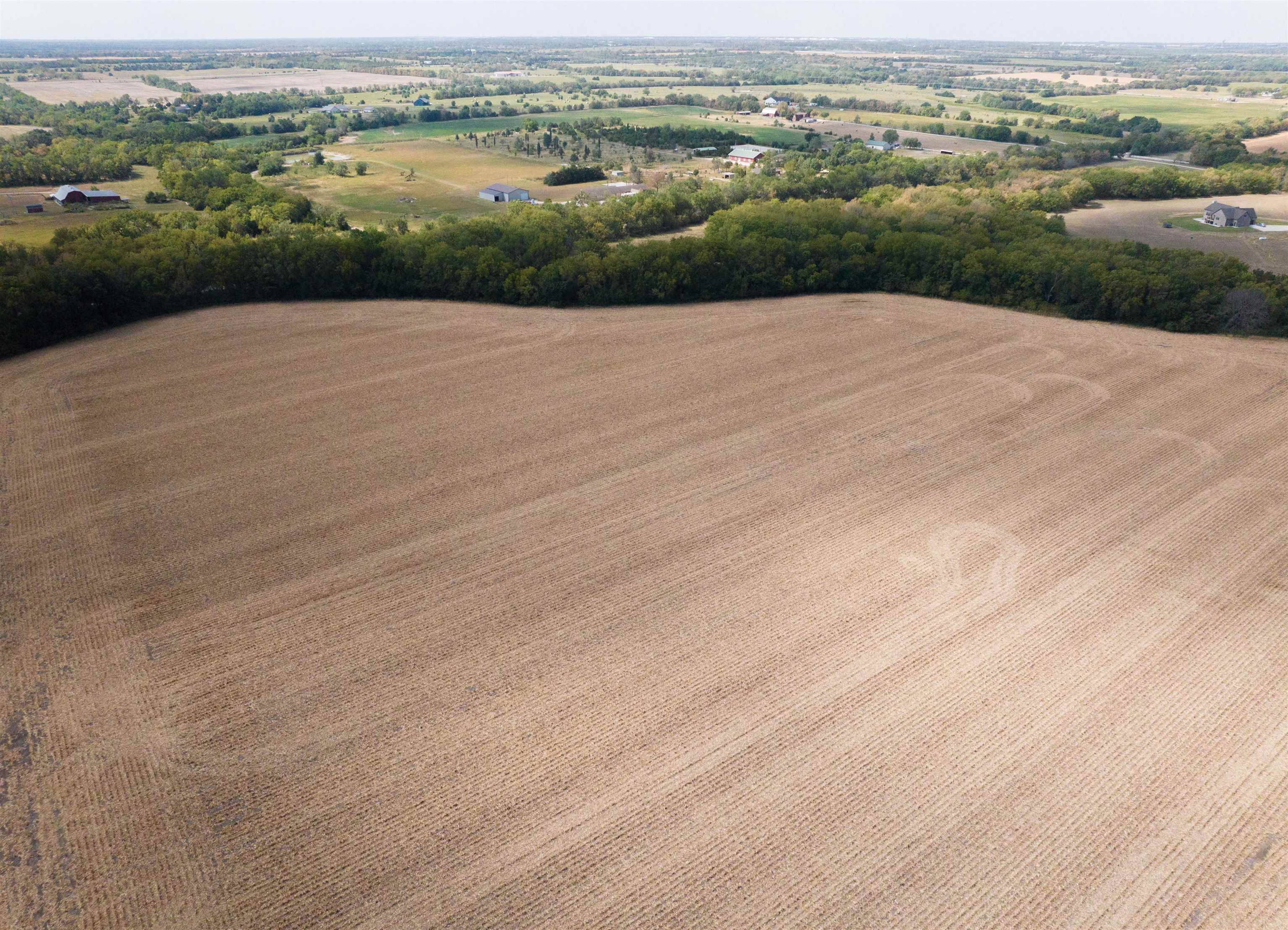 37.9 +/- Acres SW 10th St, Benton, KS 67017