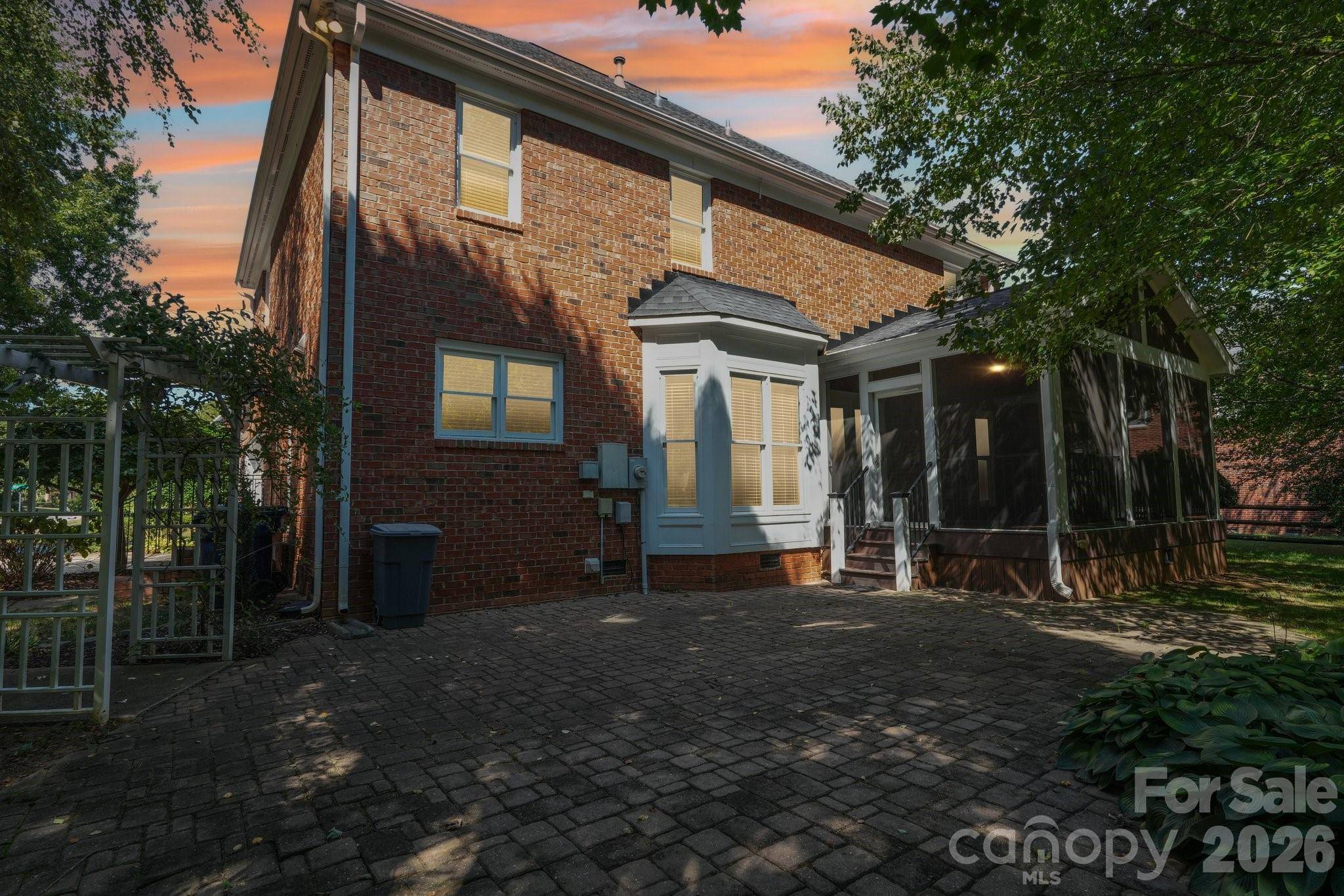 10204 Vixen LN, Huntersville, NC 28078