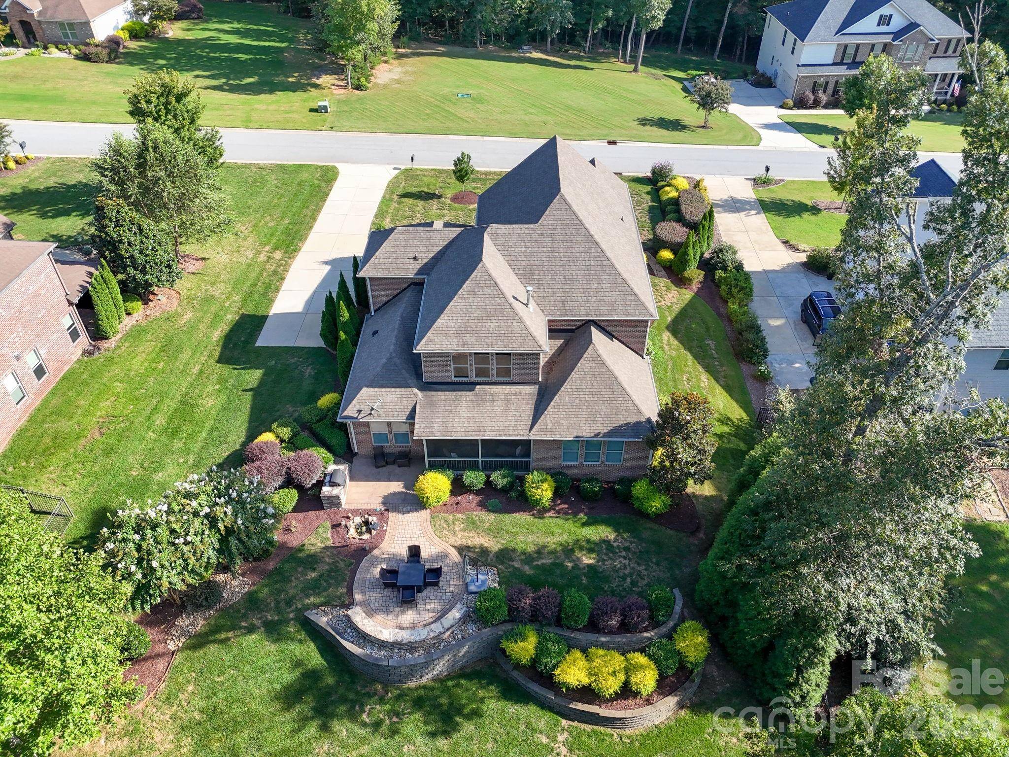 270 S San Agustin DR, Mooresville, NC 28117