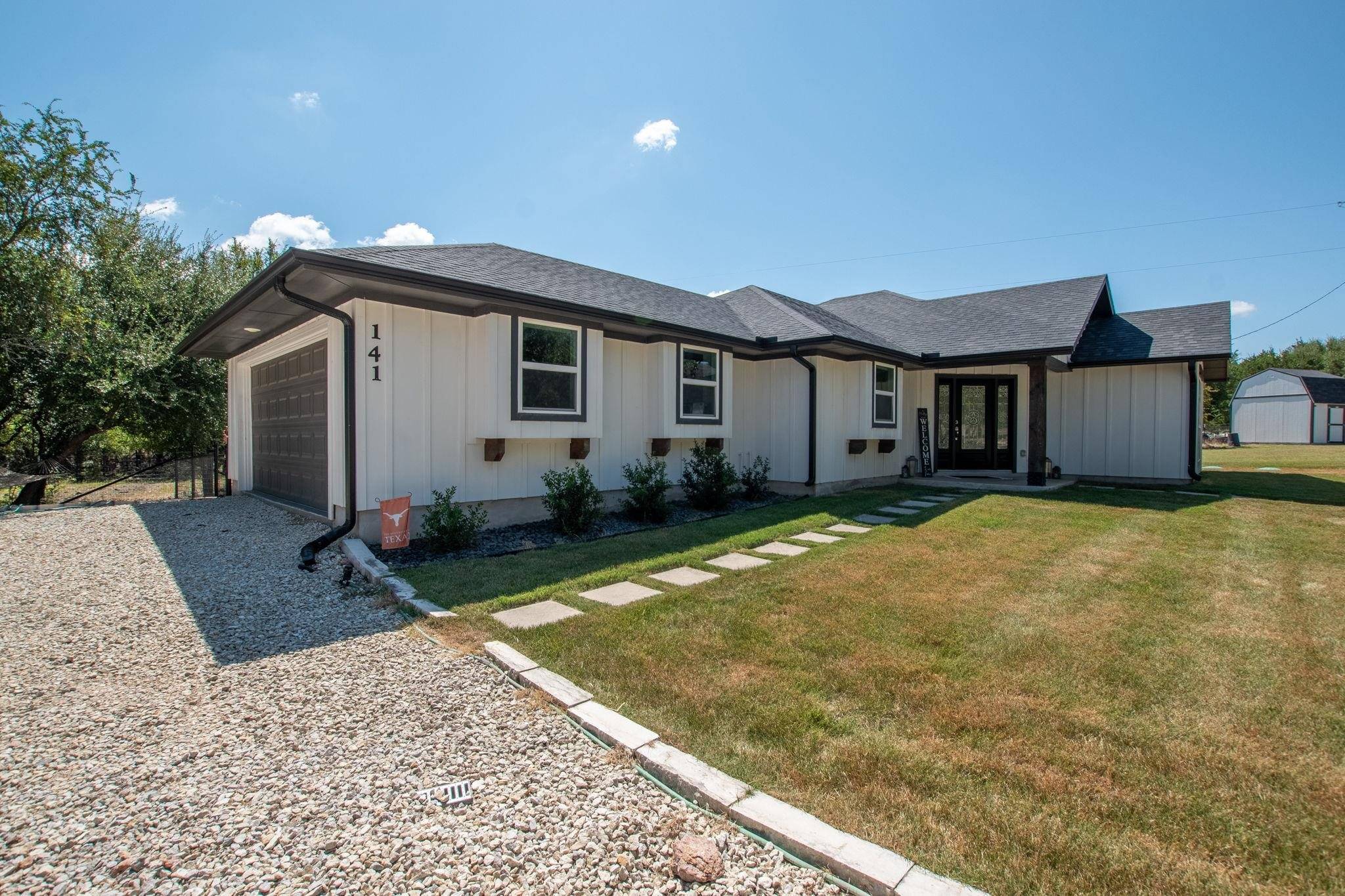 141 Bugatti CT, Burnet, TX 78611