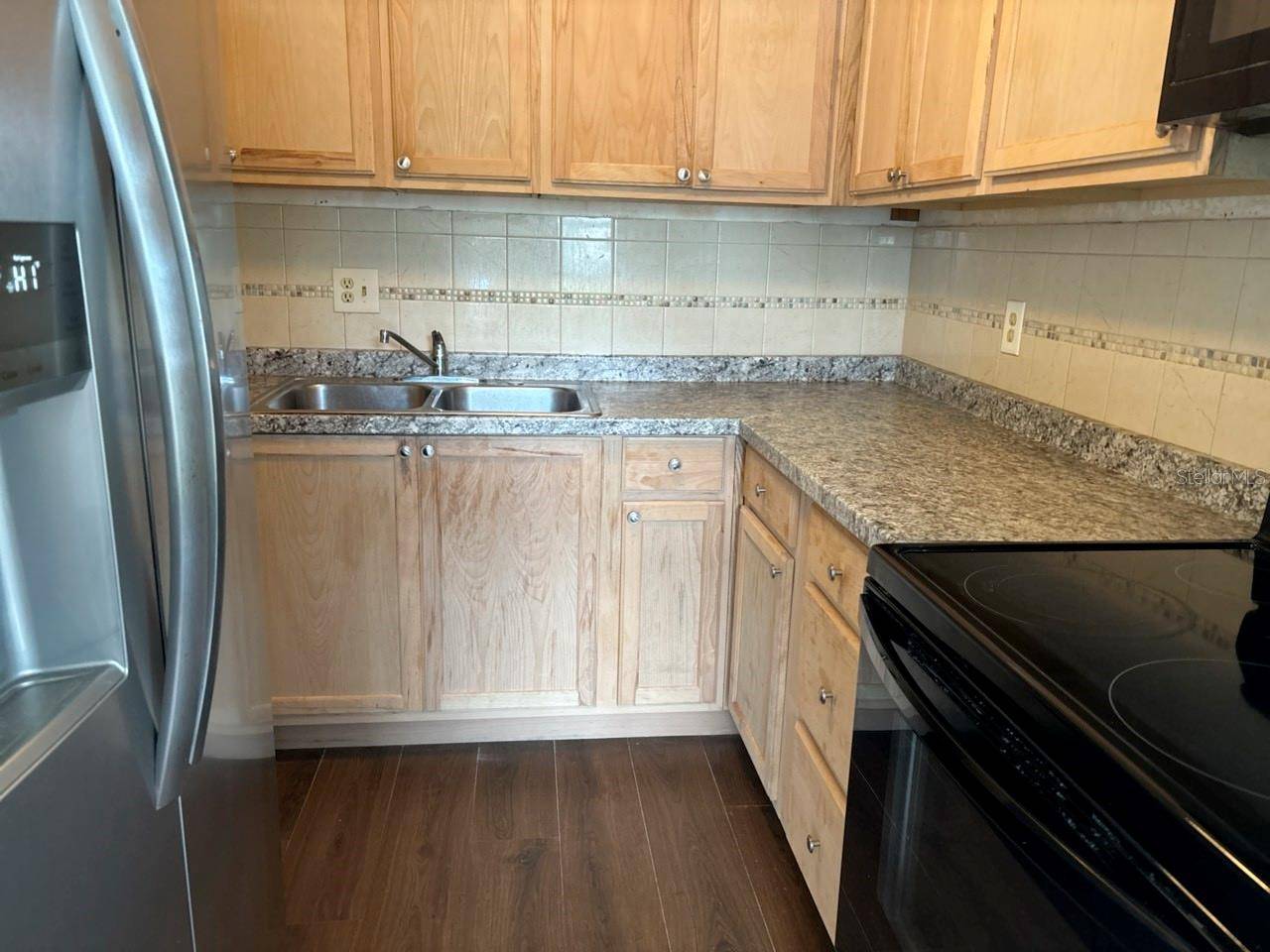 1000 79TH AVE N #102, St Petersburg, FL 33702