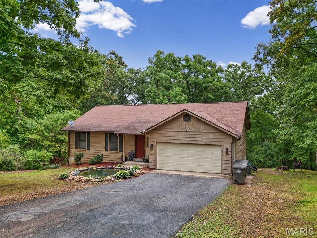 8431 Fawn Hill LN, House Springs, MO 63051