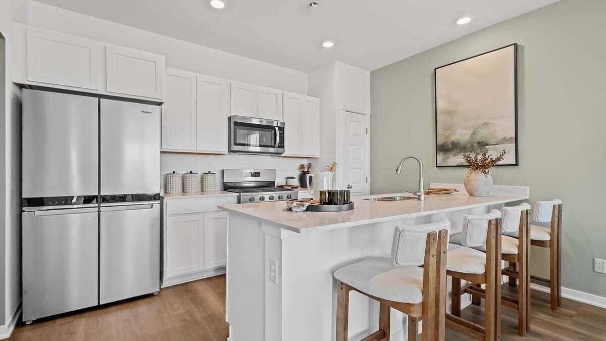 548 E 120th Place, Crown Point, IN 46307