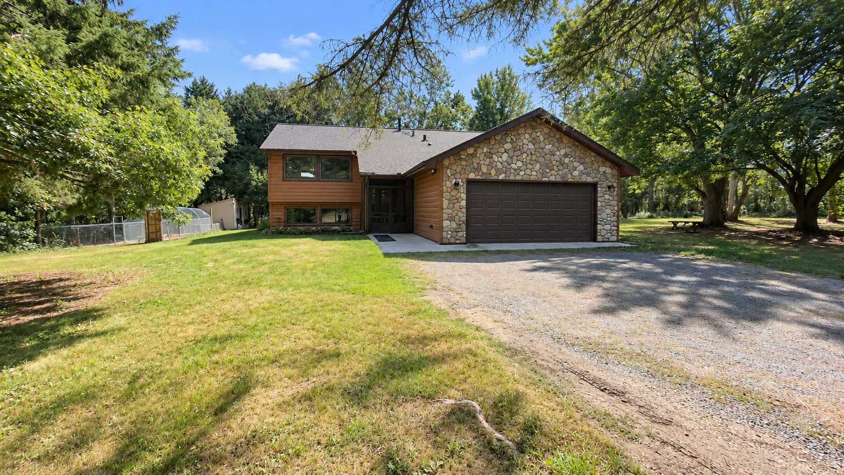 157 206th ST, Star Prairie, WI 54026