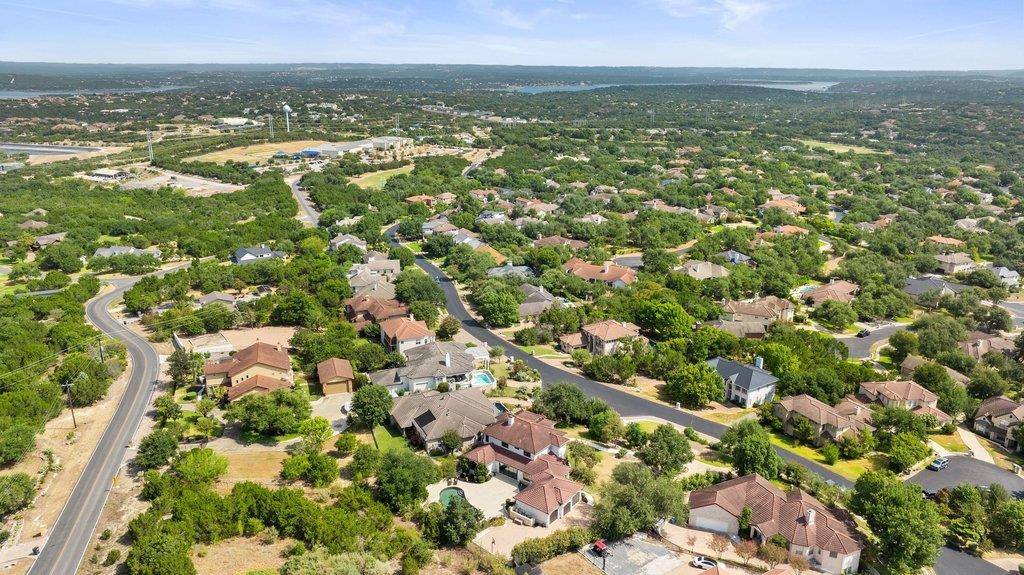 34 AUTUMN OAKS DR, Austin, TX 78738