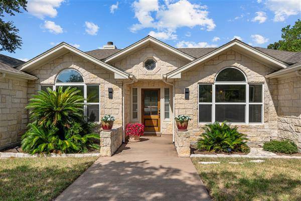 4096 Outpost TRCE, Lago Vista, TX 78645